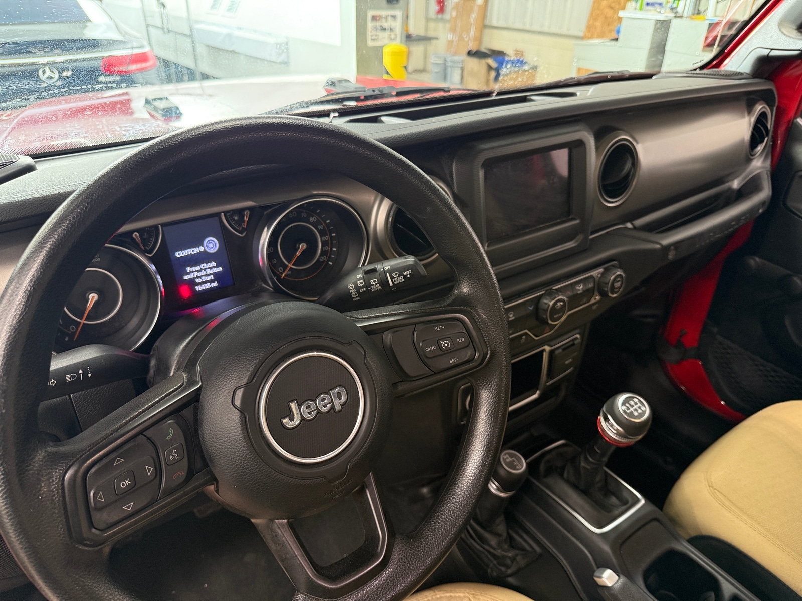 Thumbnail: 2022 Jeep Wrangler - 3