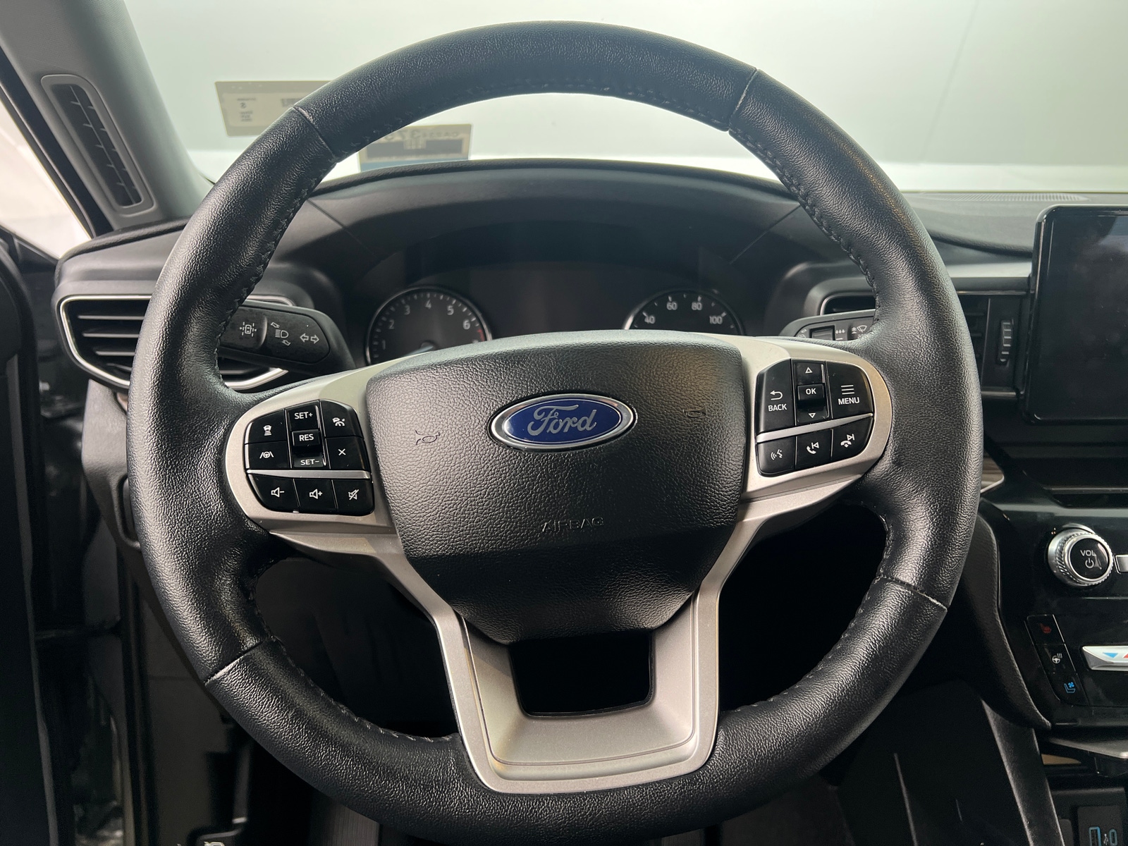 Thumbnail: 2024 Ford Explorer - 4