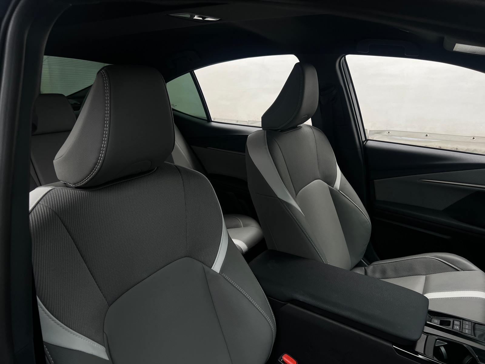 Thumbnail: 2025 Toyota Camry - 2