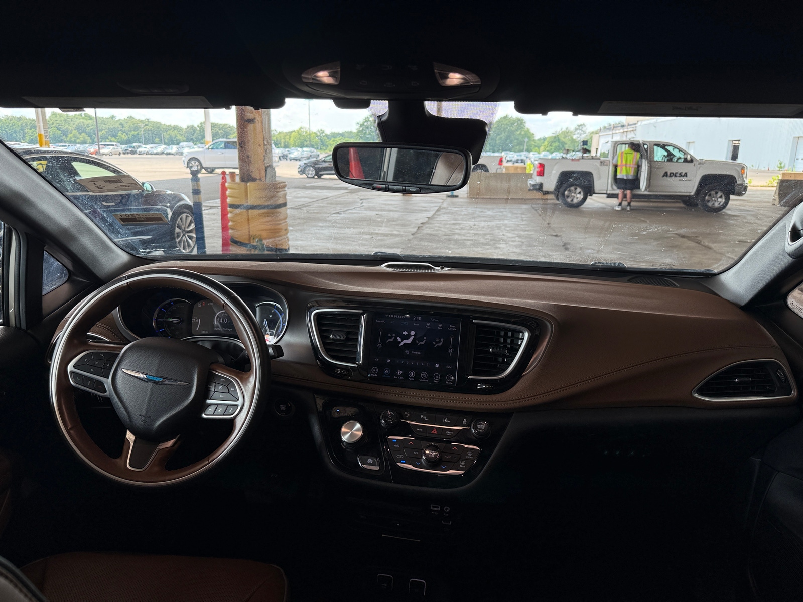 Thumbnail: 2020 Chrysler Pacifica - 2
