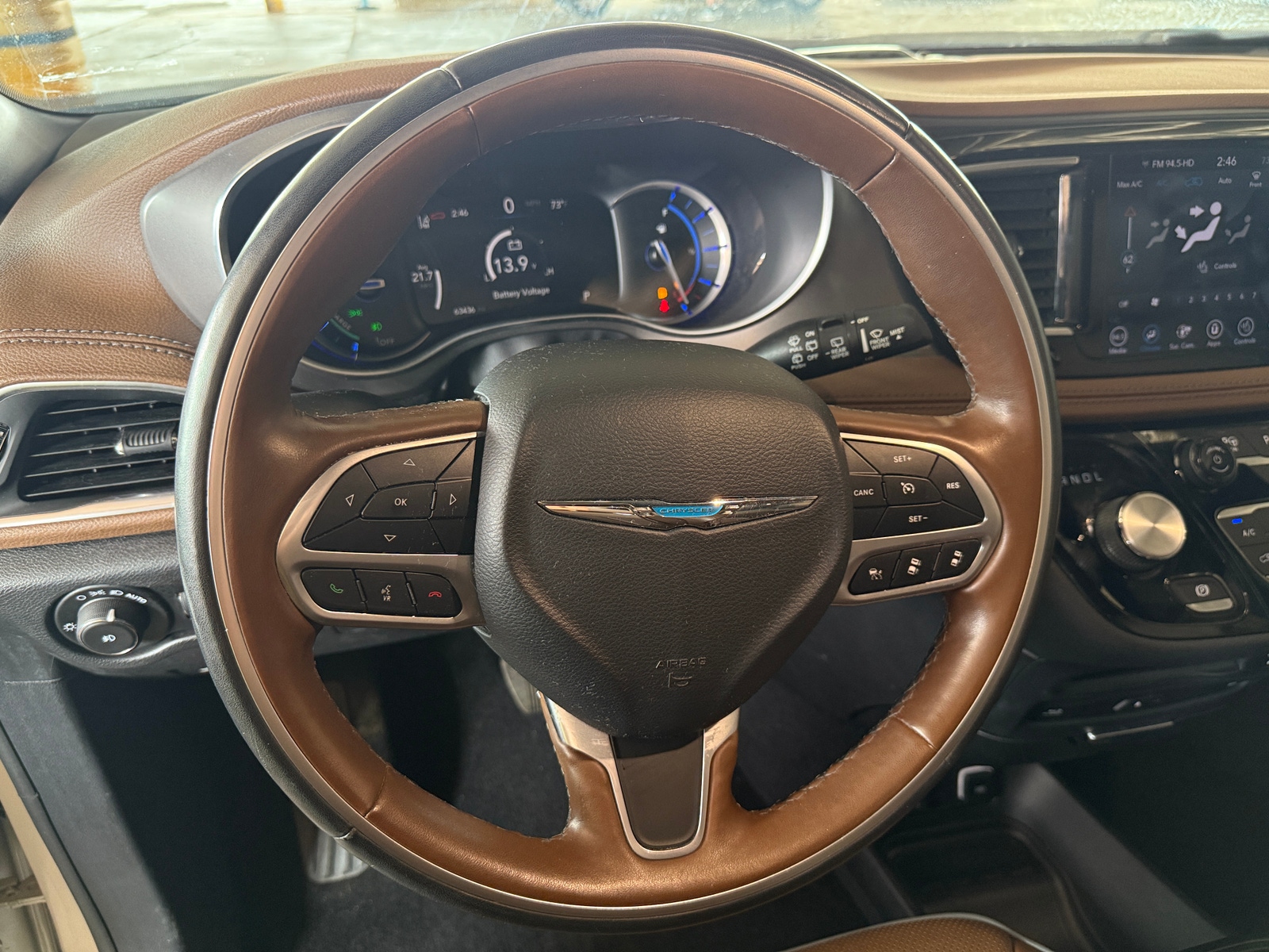 Thumbnail: 2020 Chrysler Pacifica - 4