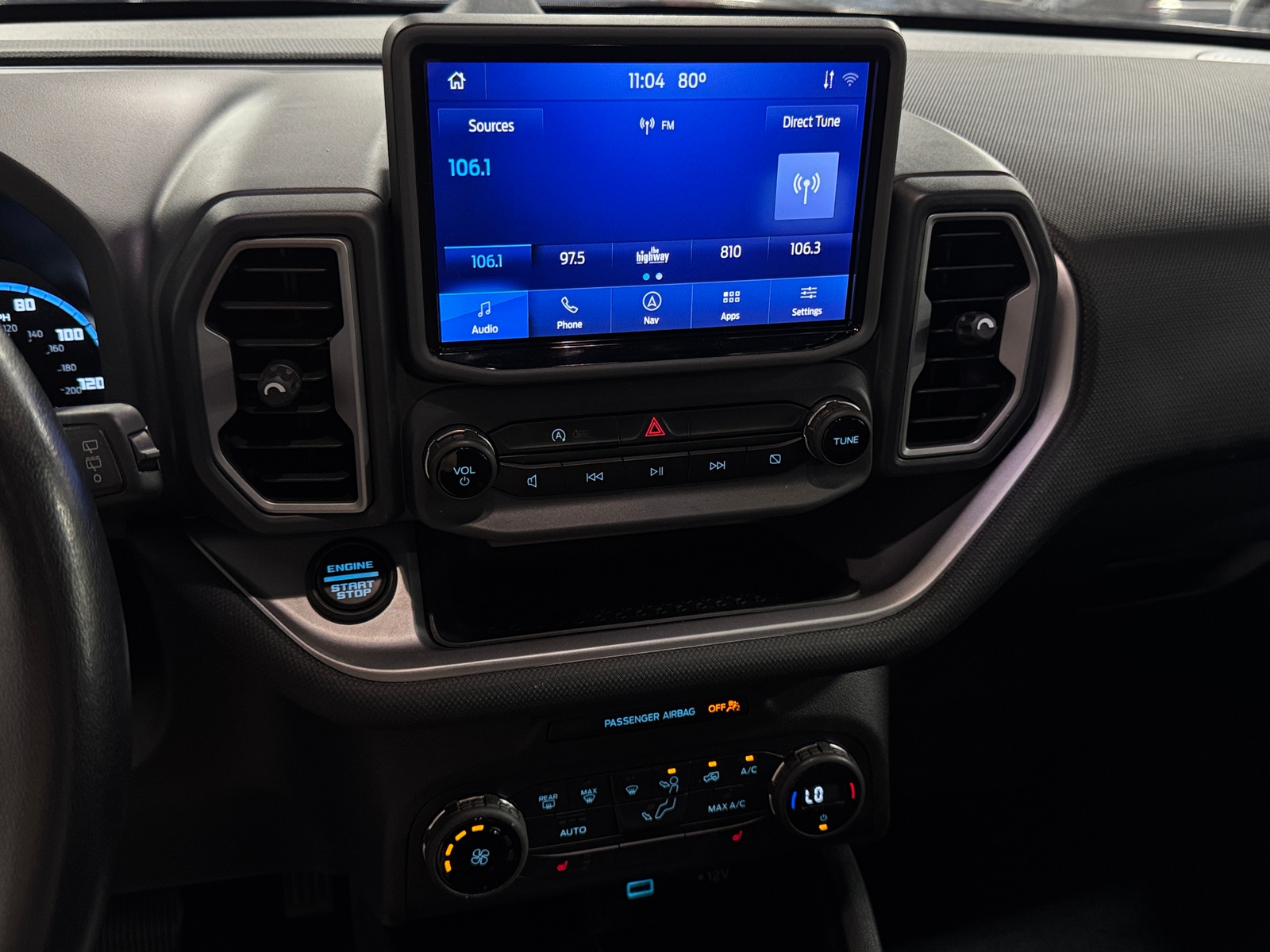 Thumbnail: 2021 Ford Bronco Sport - 4
