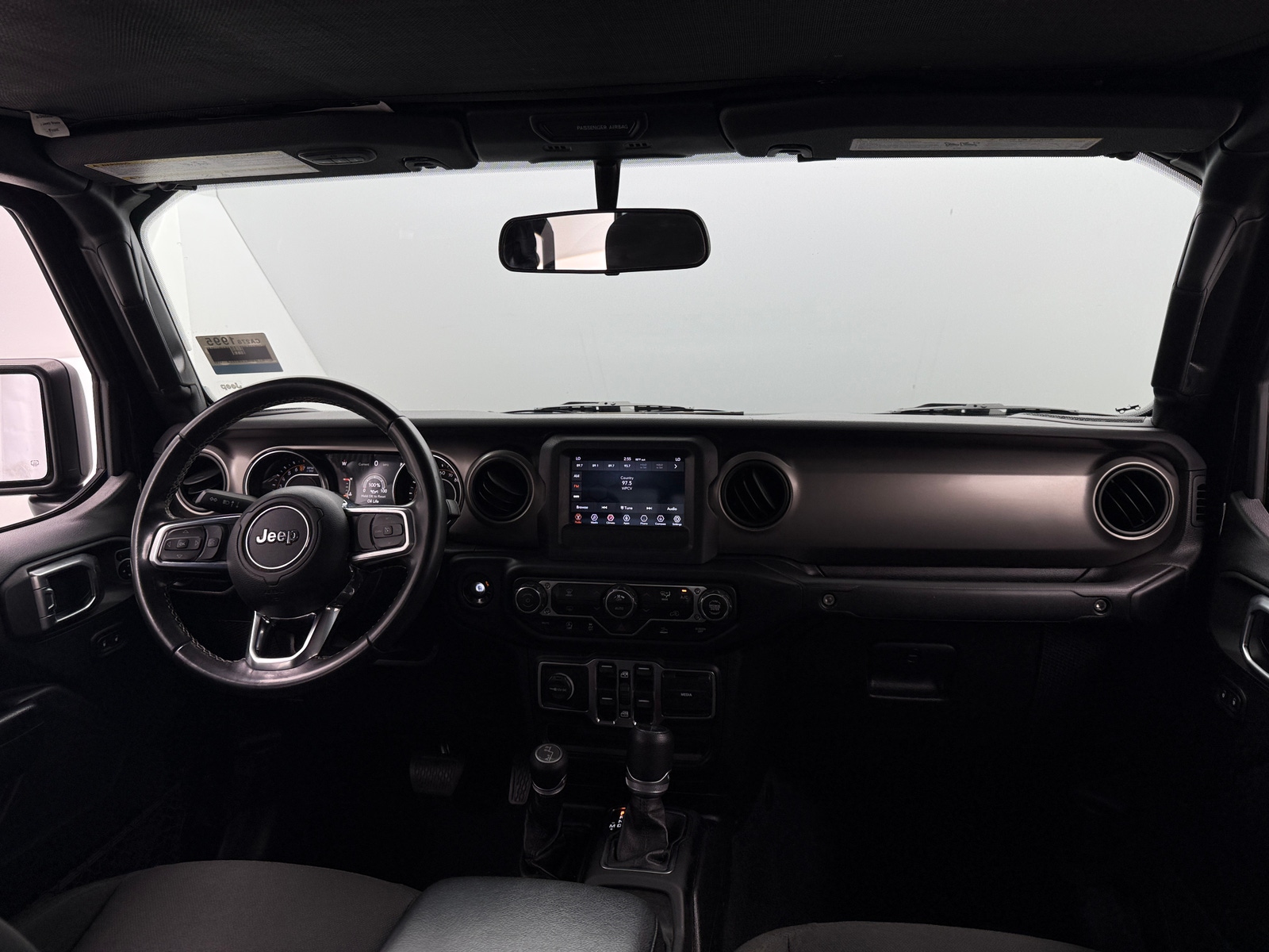 Thumbnail: 2020 Jeep Gladiator - 3
