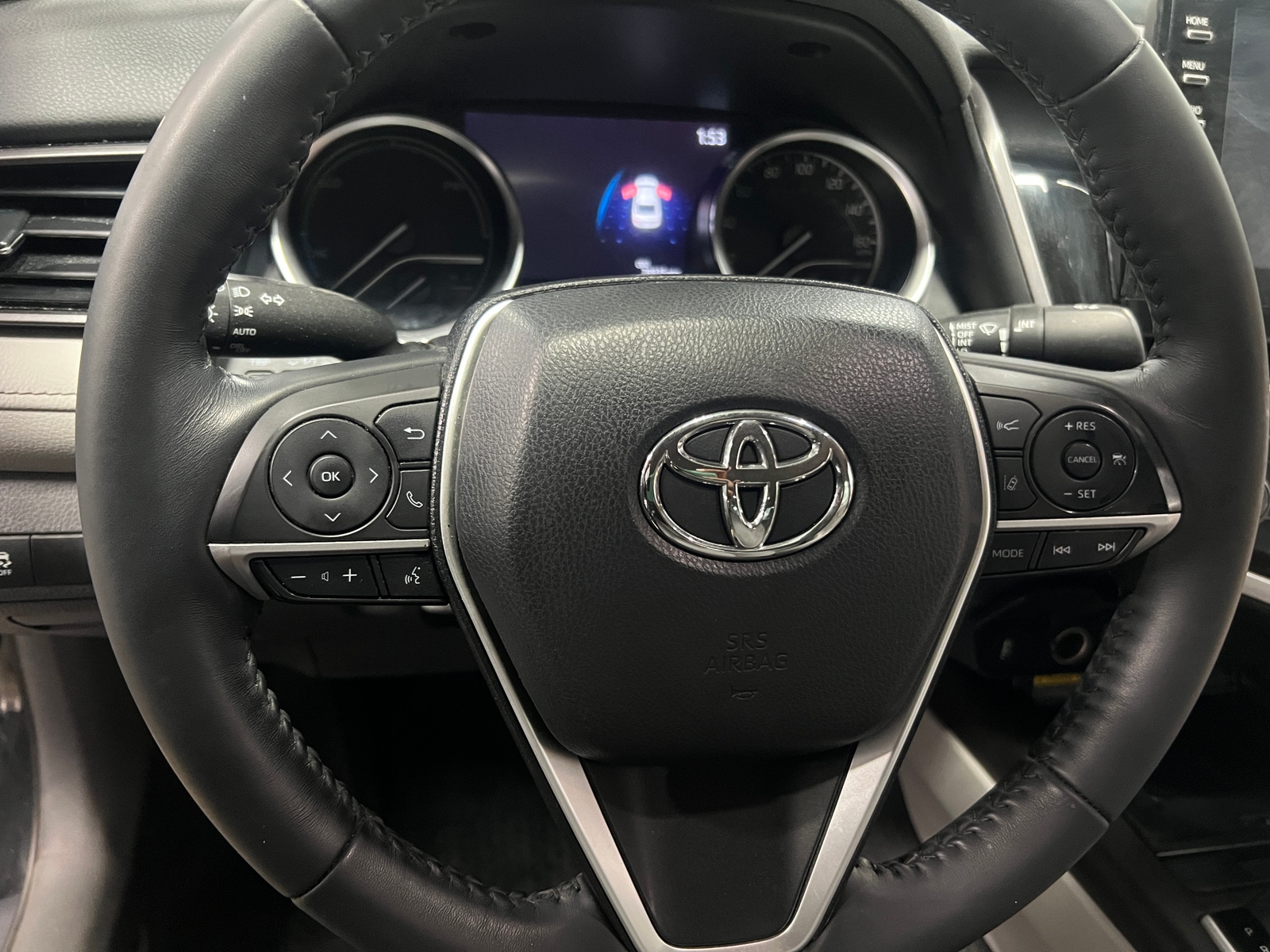 Thumbnail: 2021 Toyota Camry - 4
