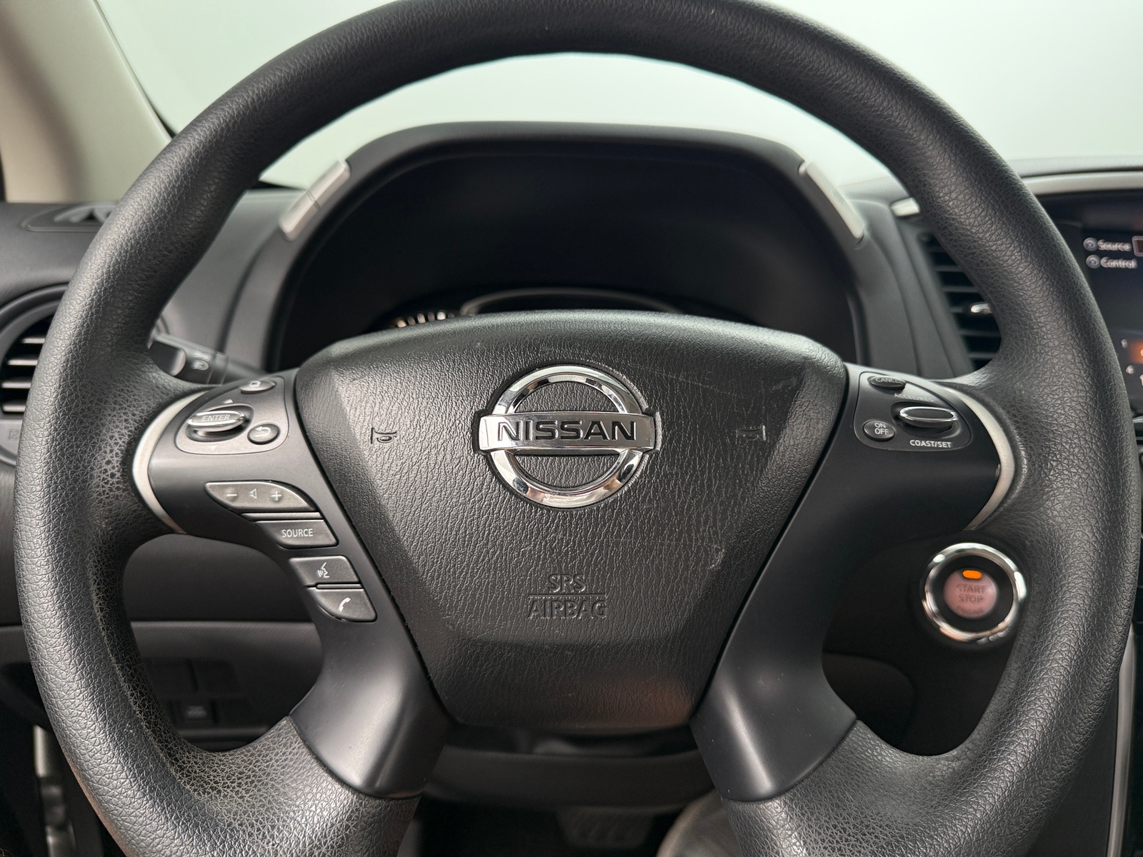 Thumbnail: 2018 Nissan Pathfinder - 5