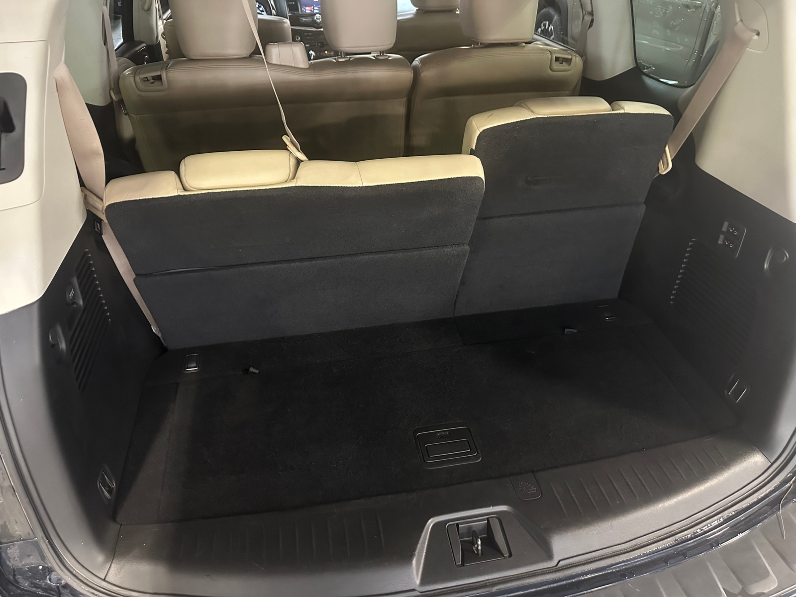 Thumbnail: 2018 Nissan Armada - 6