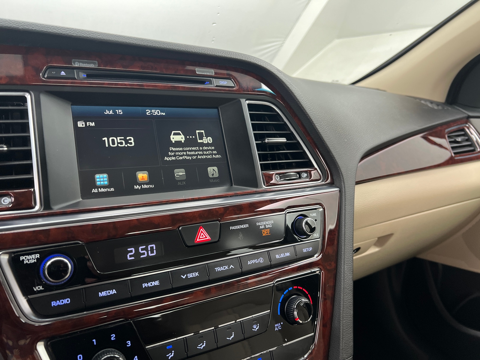 Thumbnail: 2017 Hyundai Sonata - 4