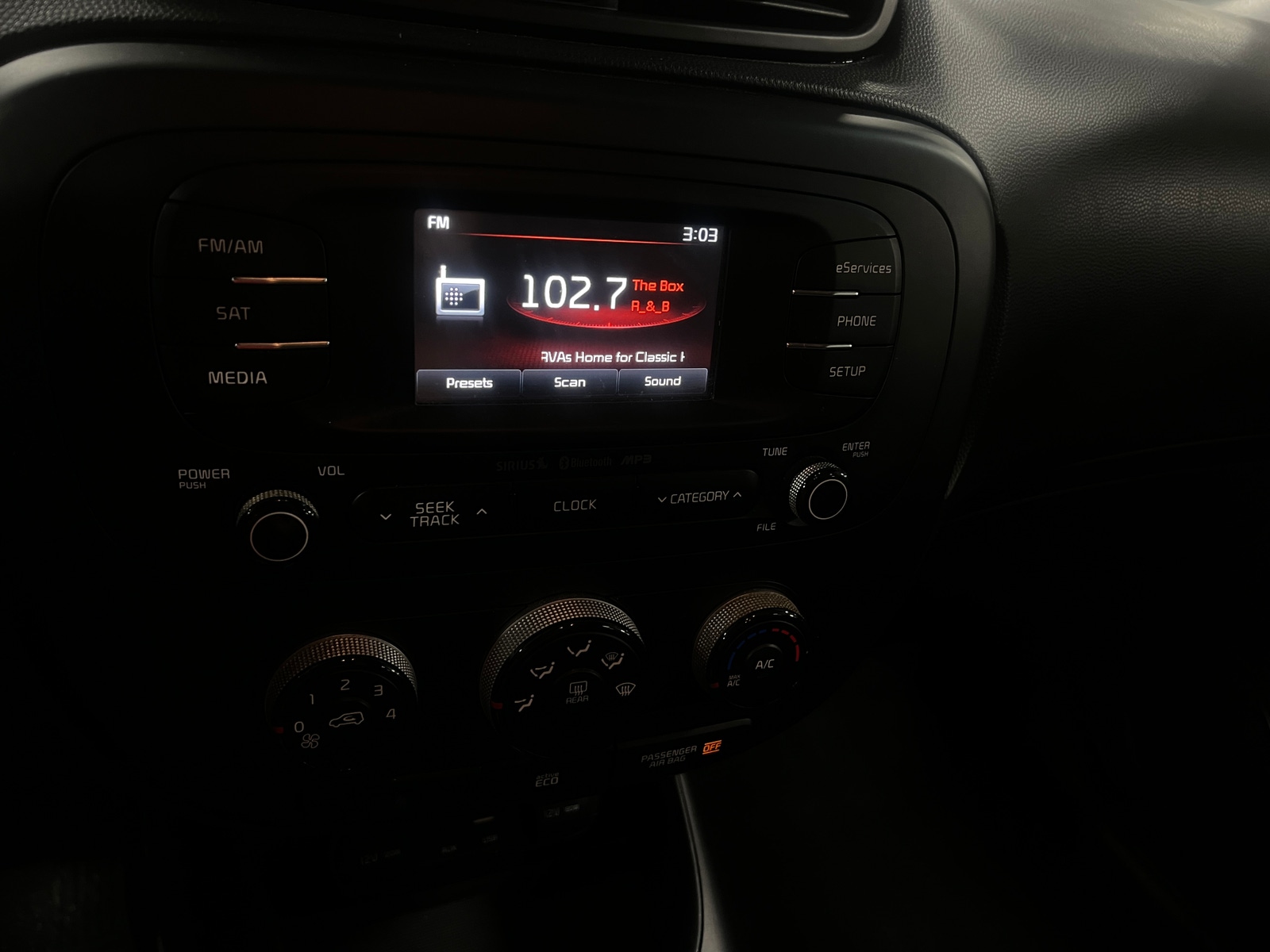Thumbnail: 2015 Kia Soul - 4