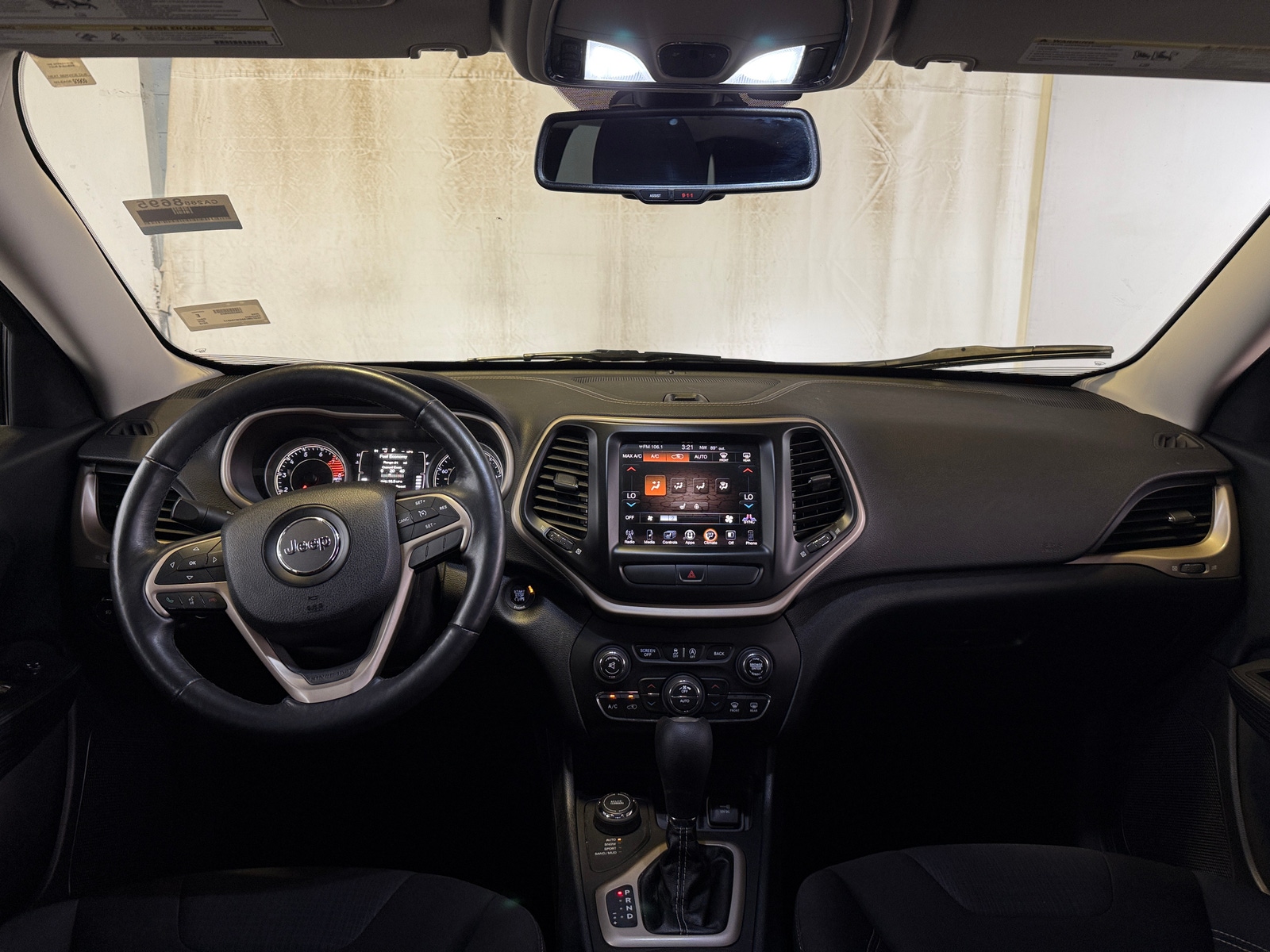 Thumbnail: 2016 Jeep Cherokee - 3