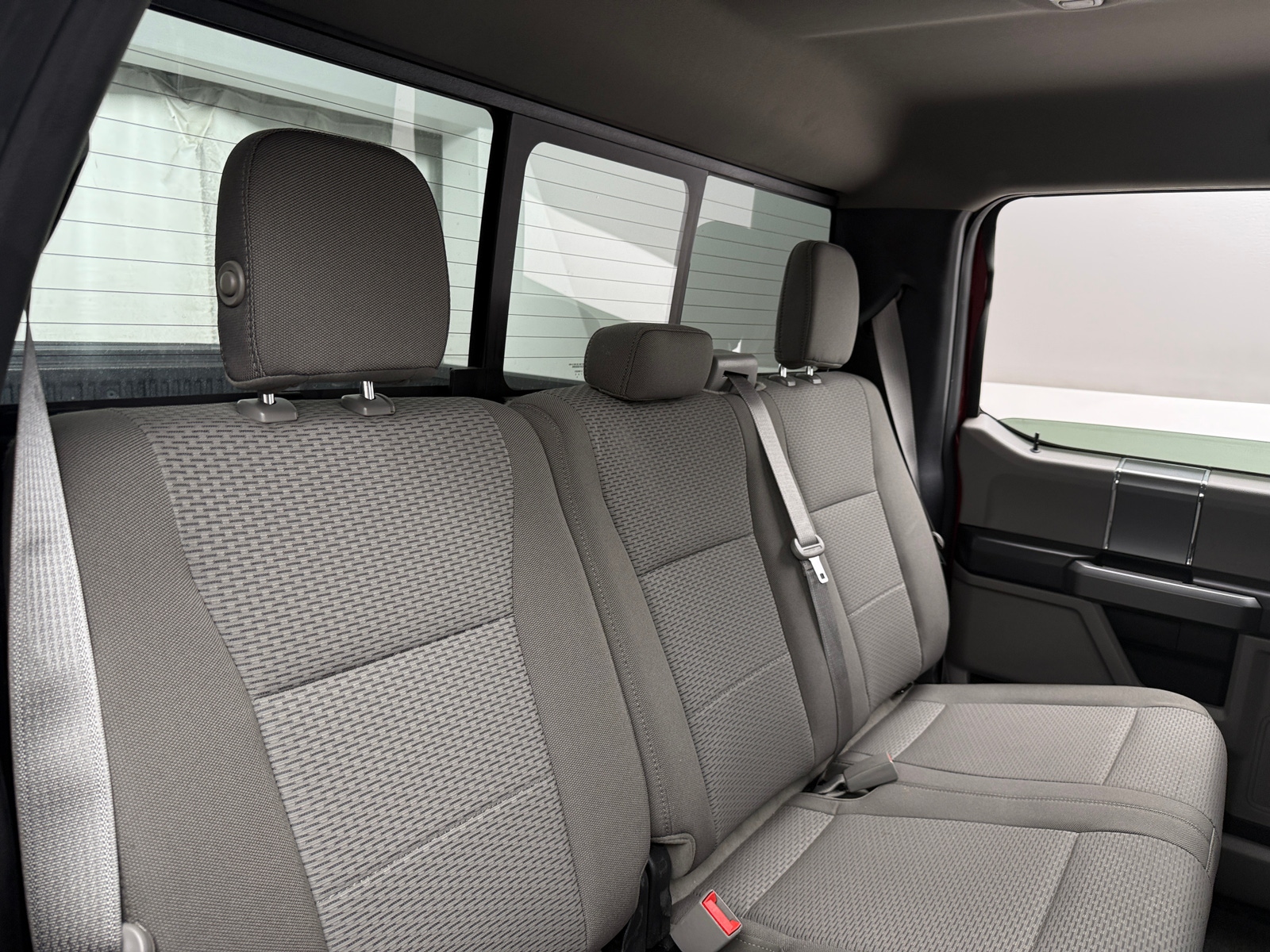 Thumbnail: 2018 Ford Econoline - 6