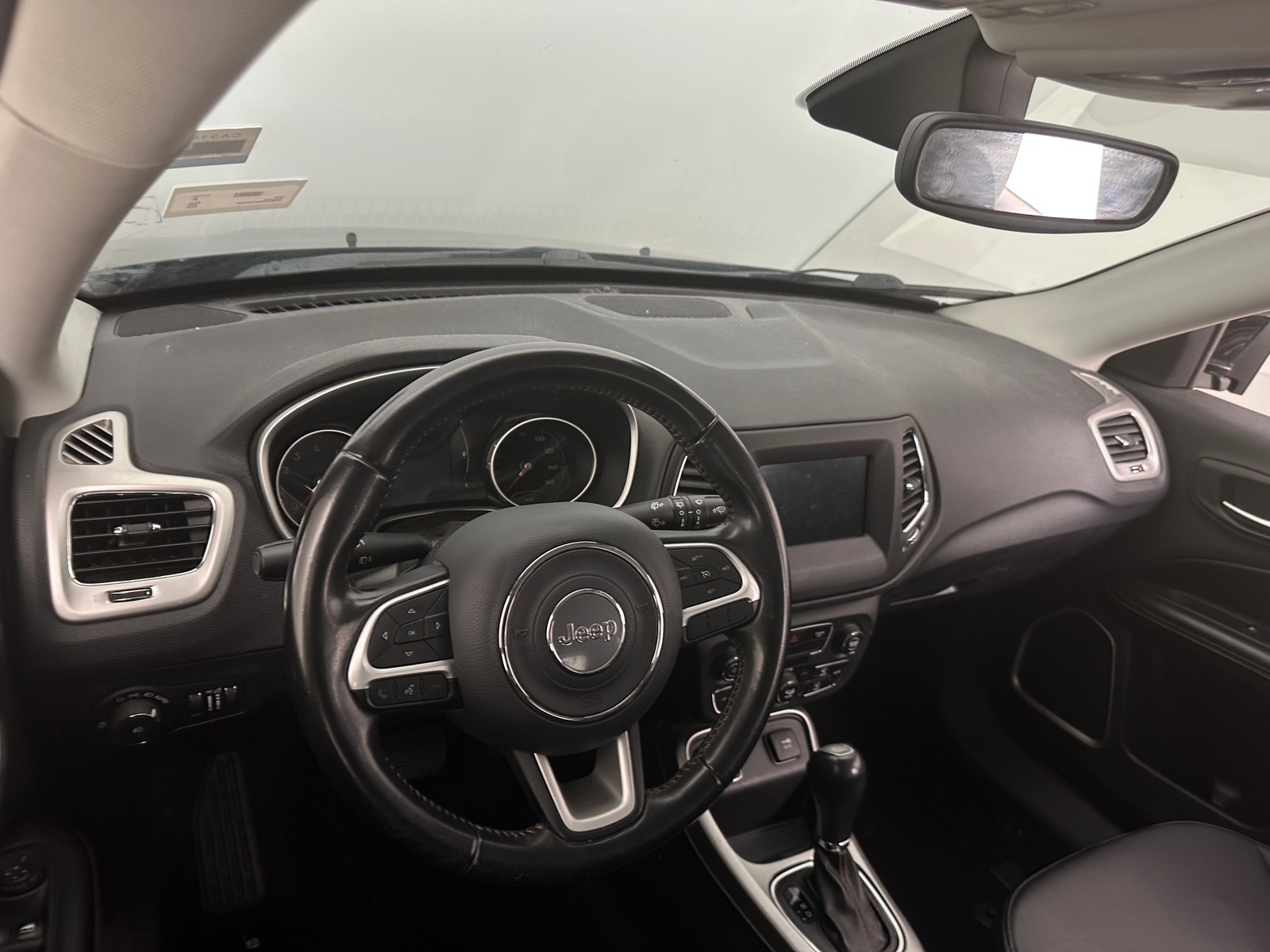 Thumbnail: 2019 Jeep Compass - 3
