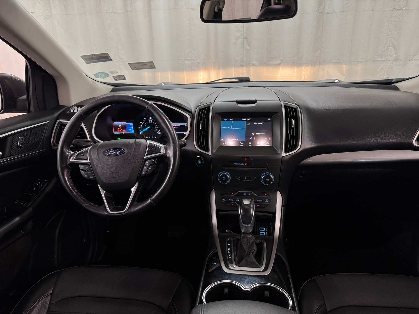 Thumbnail: 2017 Ford Edge - 3