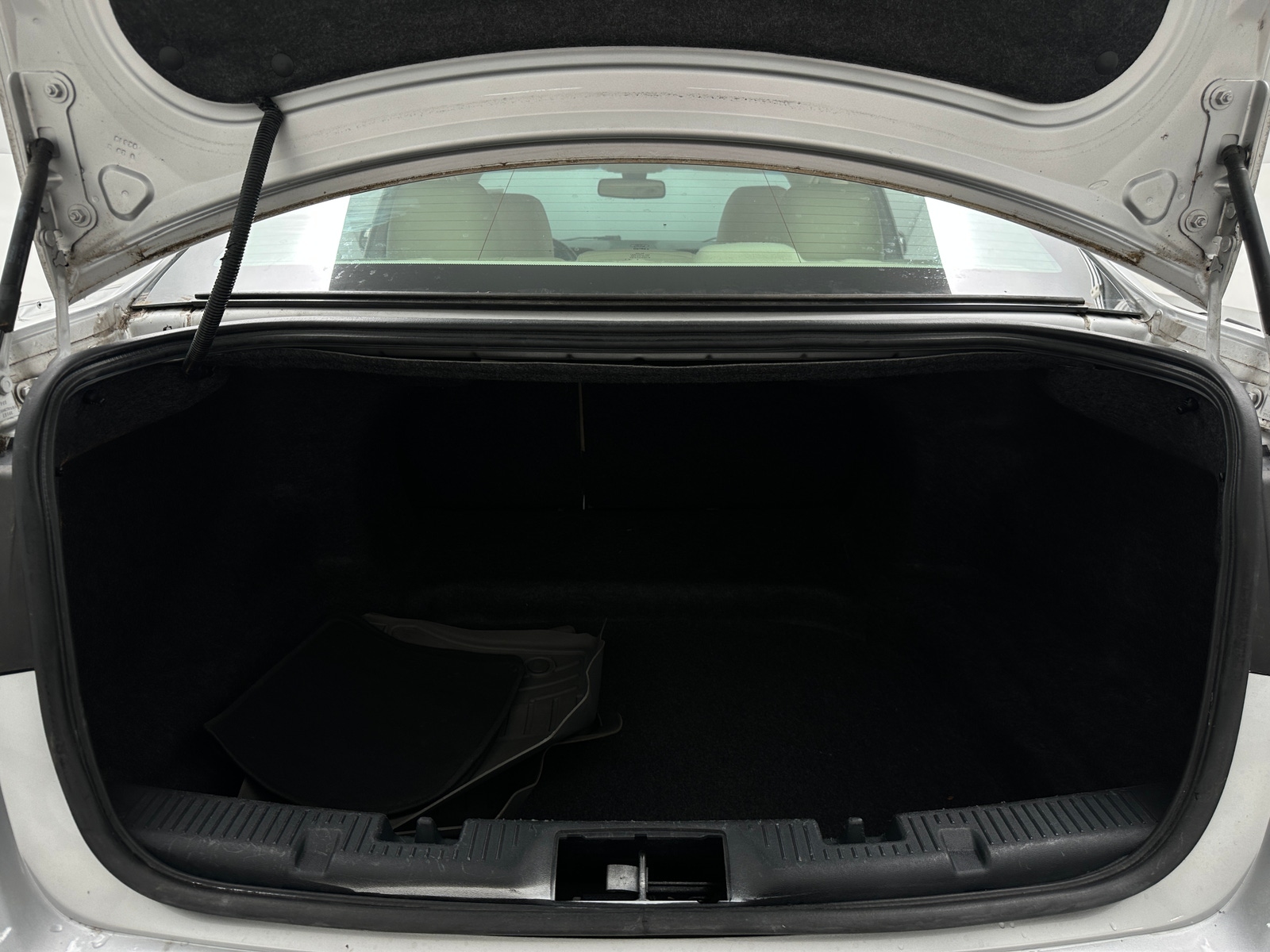 Thumbnail: 2015 Ford Taurus - 6