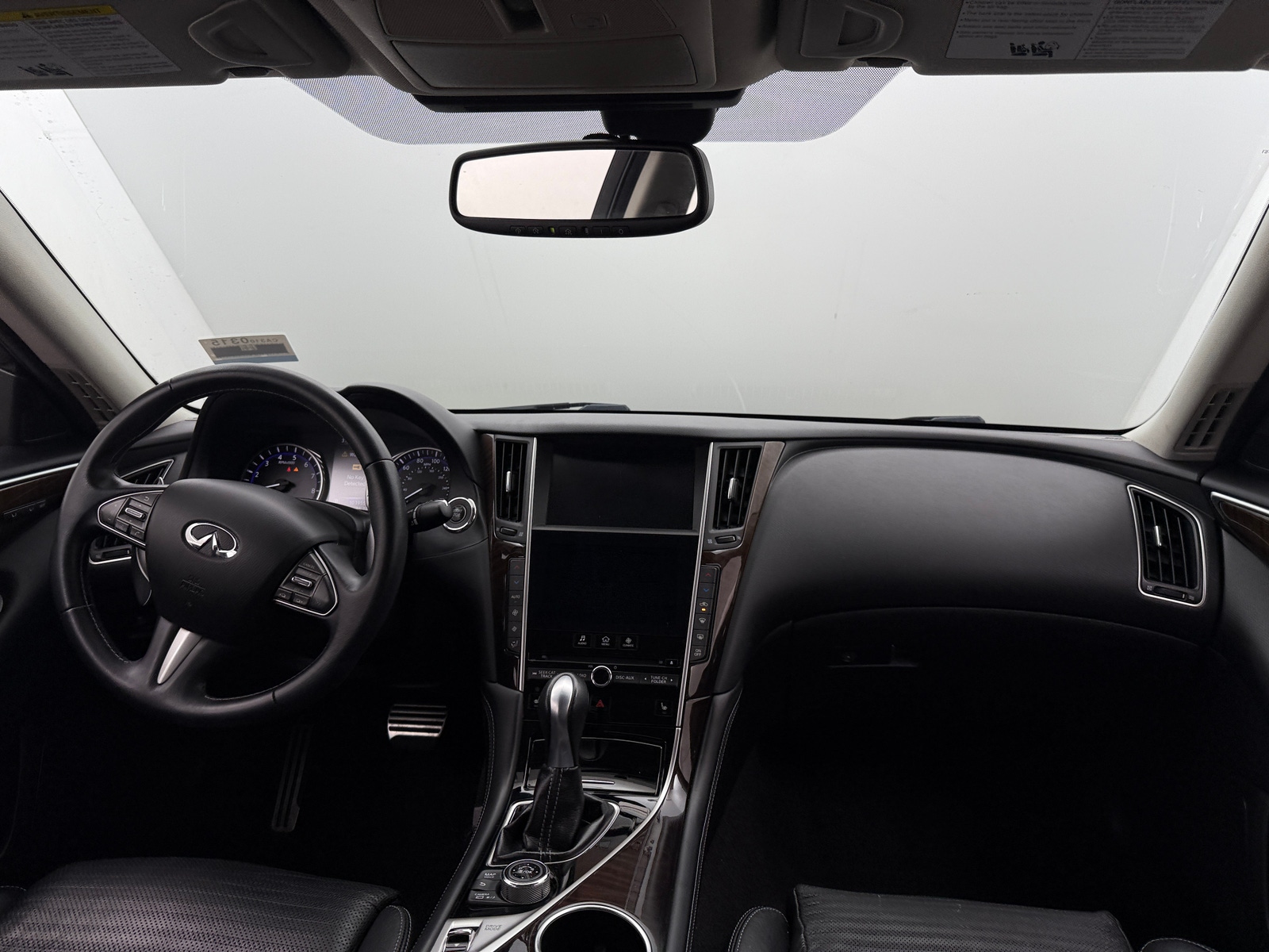 Thumbnail: 2015 INFINITI Q50 - 3