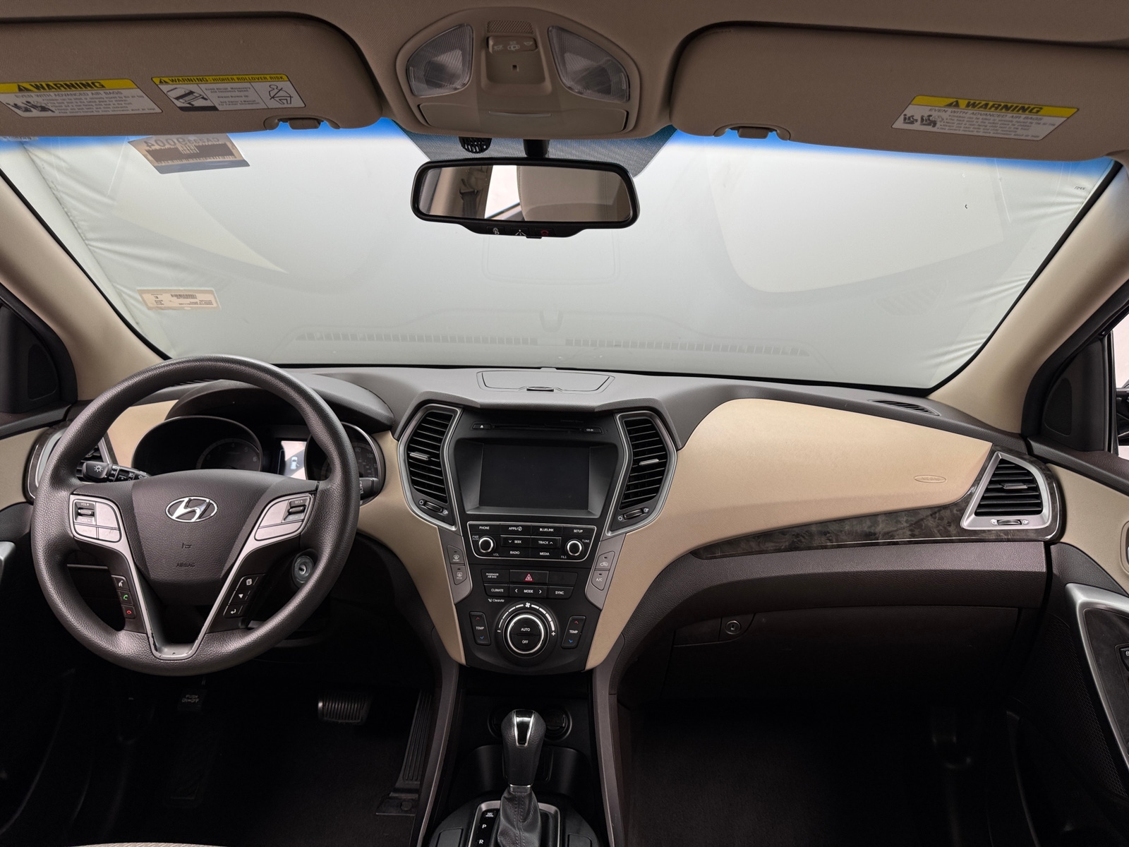 Thumbnail: 2017 Hyundai Santa Fe - 3