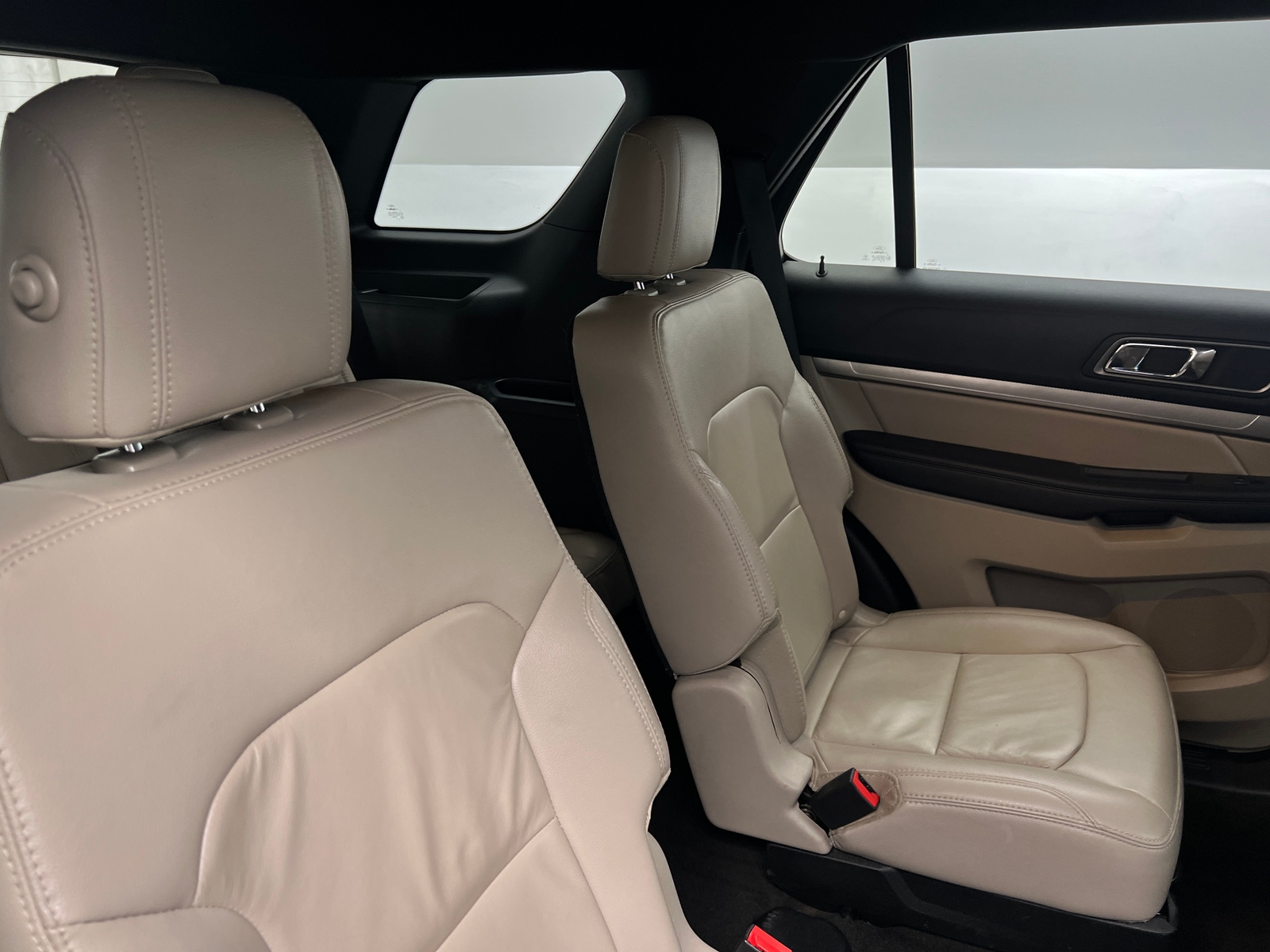 Thumbnail: 2018 Ford Explorer - 5