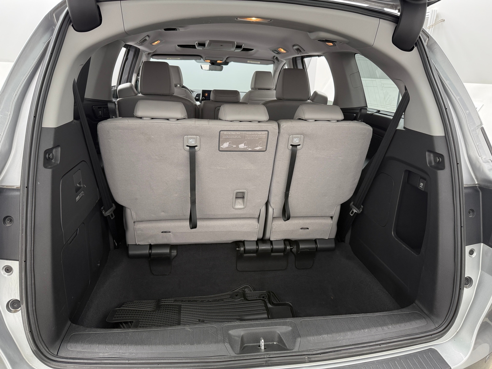 Thumbnail: 2018 Honda Odyssey - 6