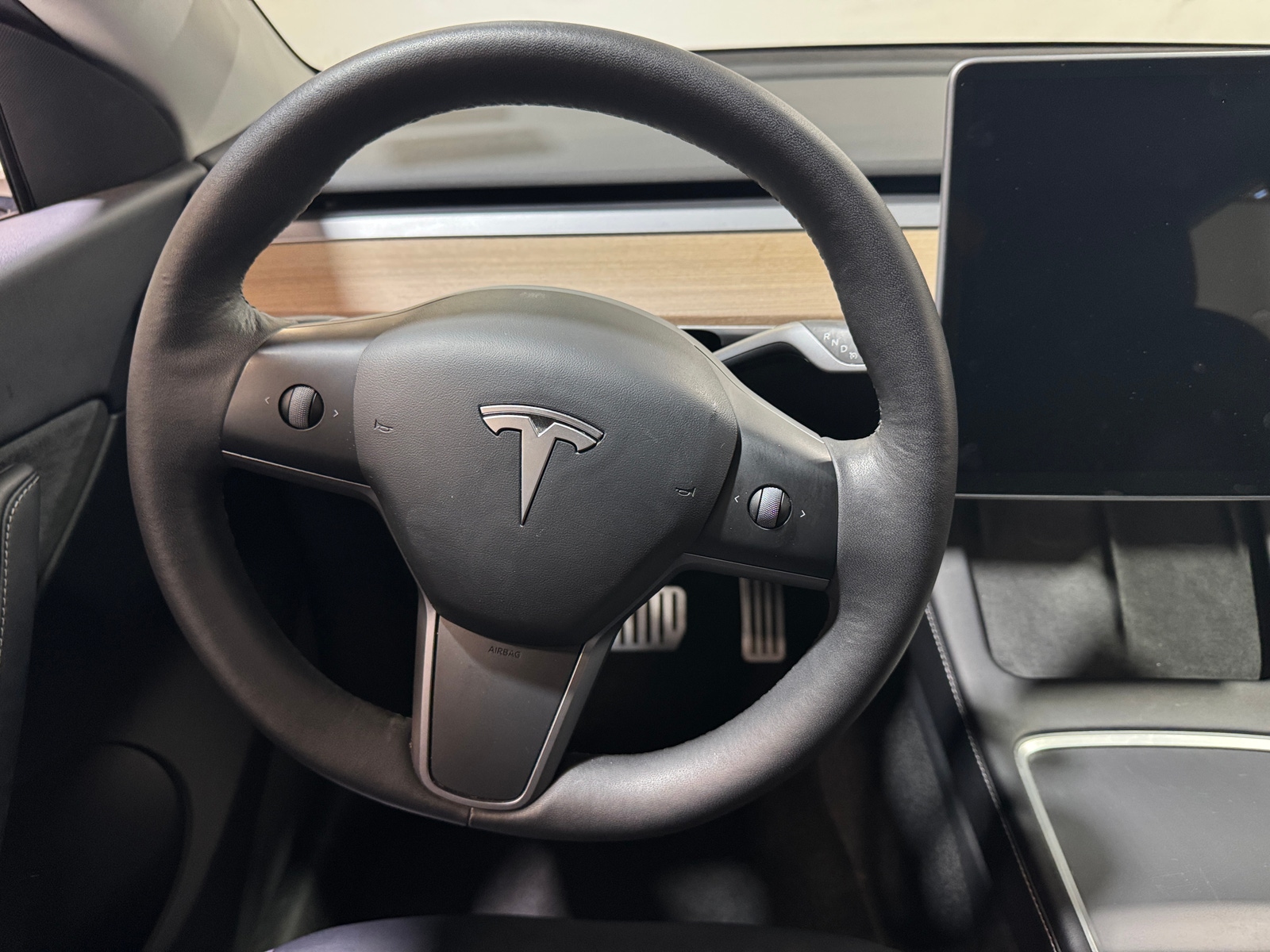 Thumbnail: 2022 Tesla Model Y - 4