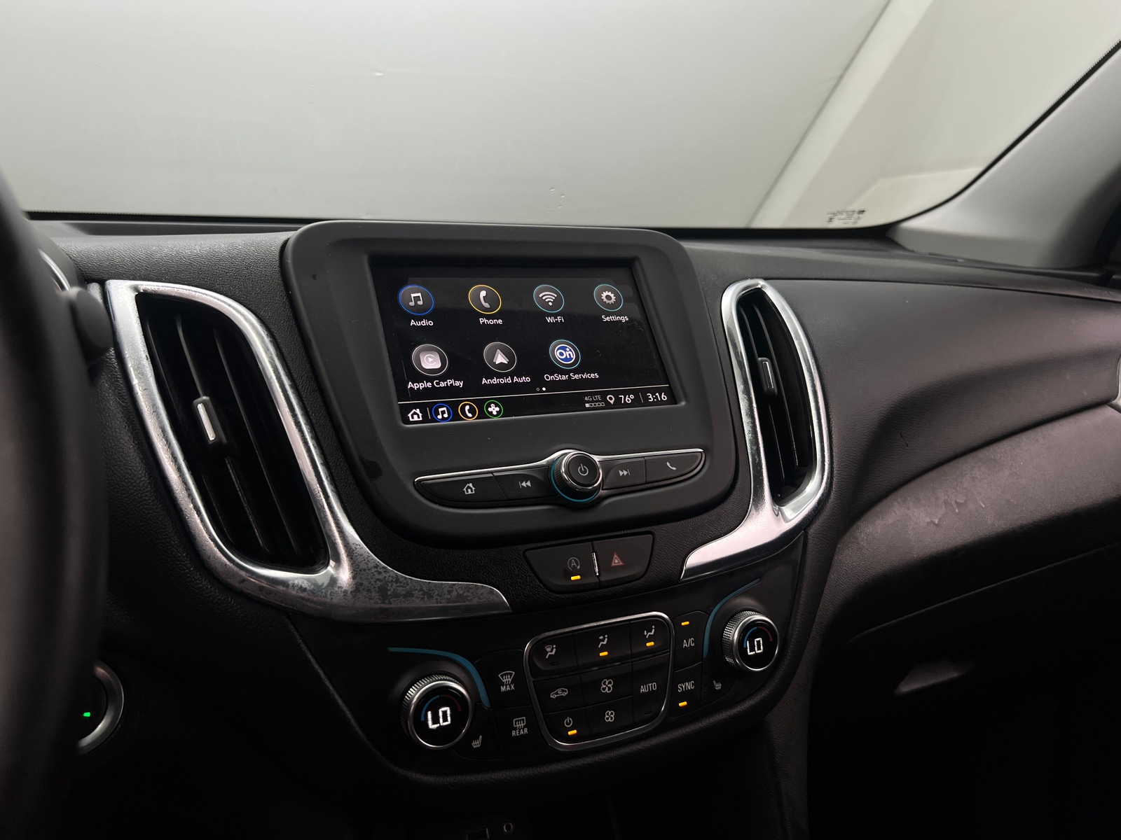 Thumbnail: 2023 Chevrolet Equinox - 4