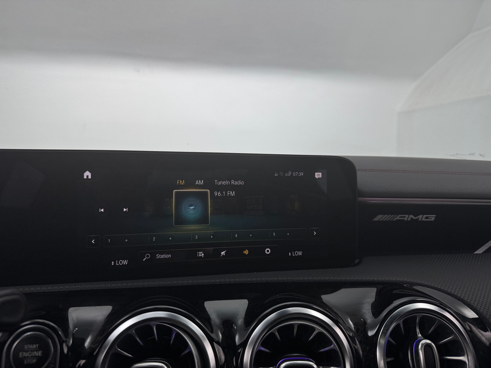 Thumbnail: 2021 Mercedes-Benz CLA - 2