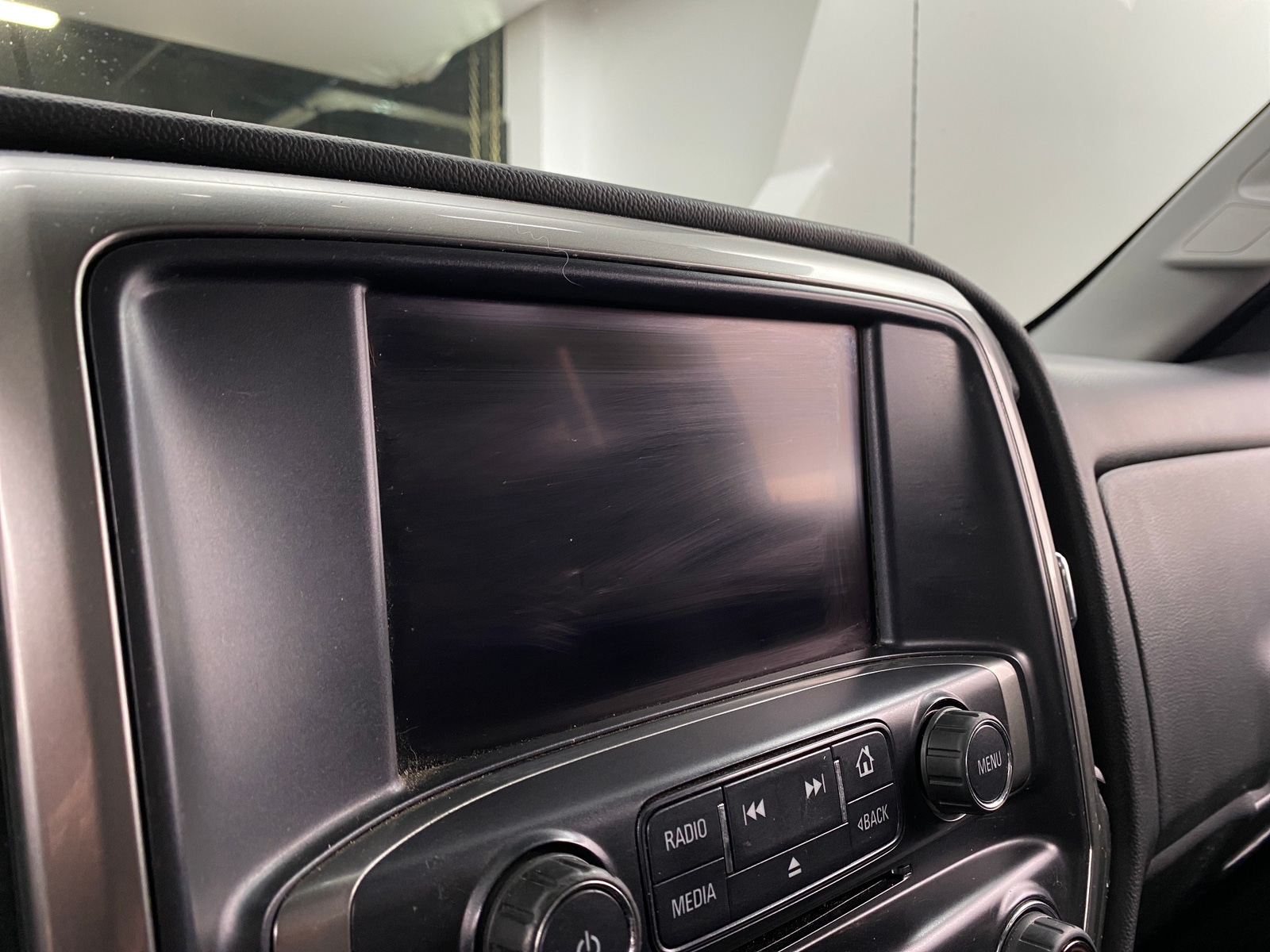 Thumbnail: 2018 Chevrolet Silverado 1500 - 4