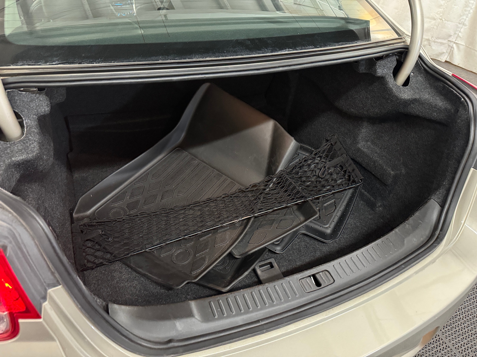Thumbnail: 2015 Chevrolet Malibu - 6