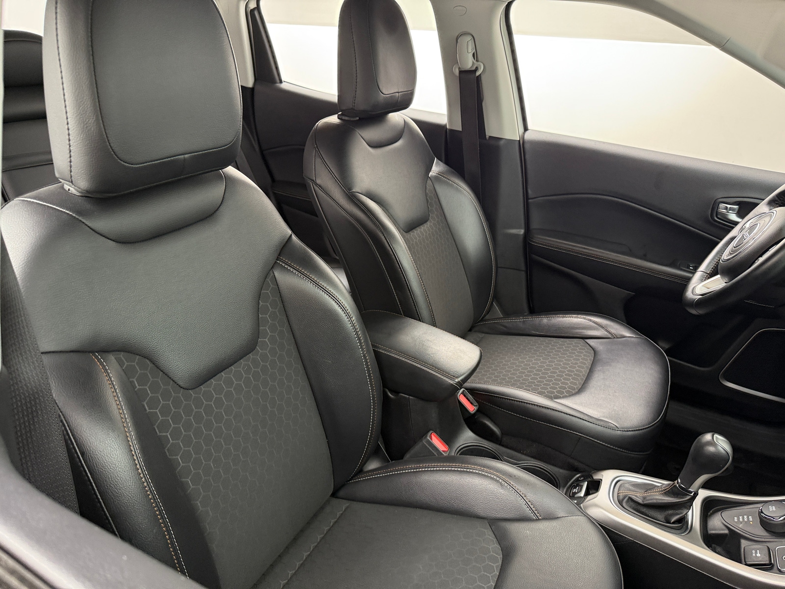 Thumbnail: 2018 Jeep Compass - 2