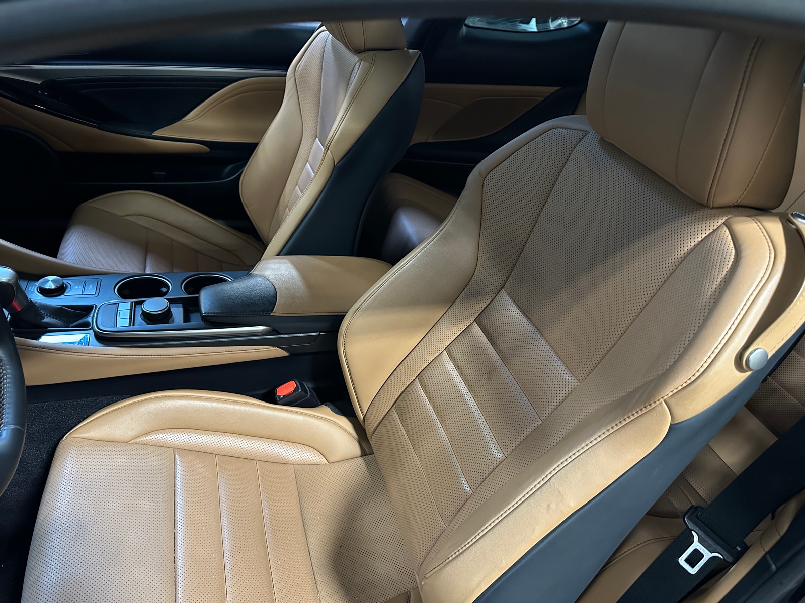 Thumbnail: 2015 Lexus RC - 2