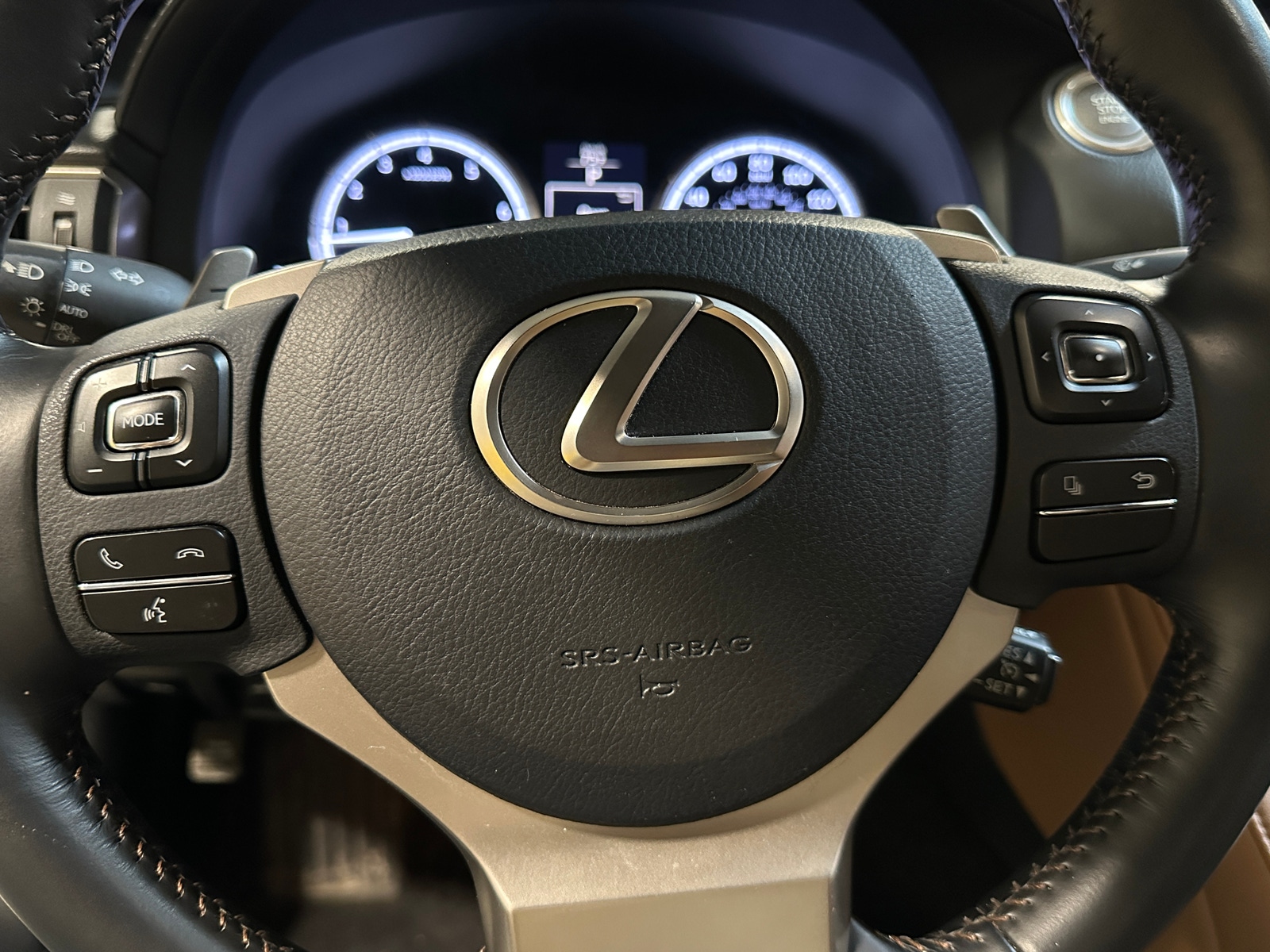 Thumbnail: 2015 Lexus RC - 4
