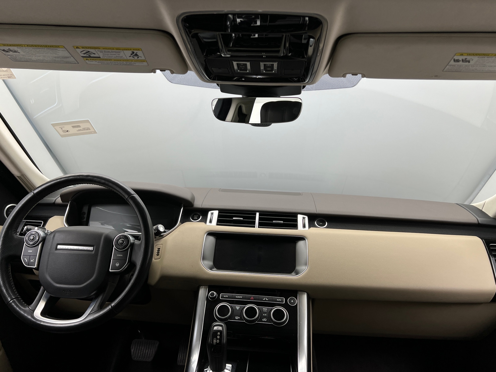 Thumbnail: 2017 Land Rover Range Rover Sport - 2