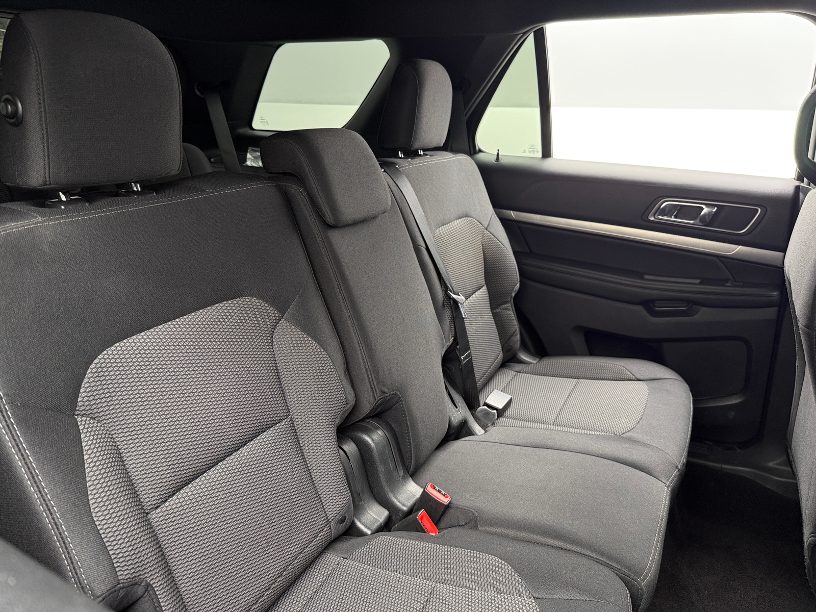 Thumbnail: 2019 Ford Explorer - 6