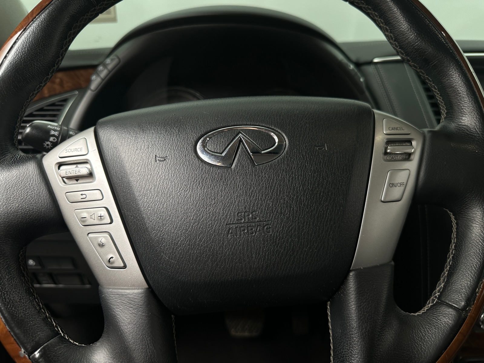 Thumbnail: 2019 INFINITI QX80 - 4