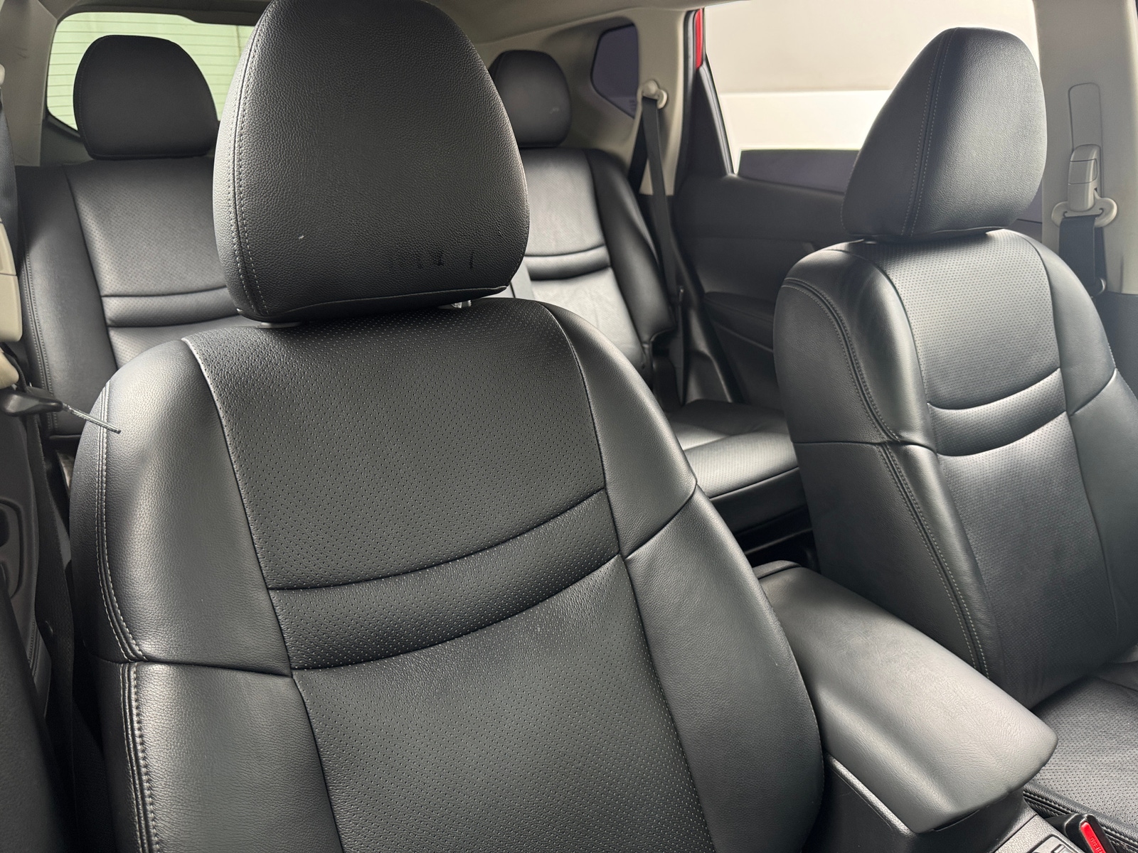 Thumbnail: 2019 Nissan Rogue - 2