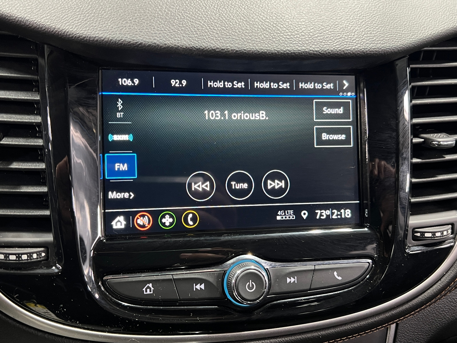 Thumbnail: 2019 Chevrolet Trax - 4