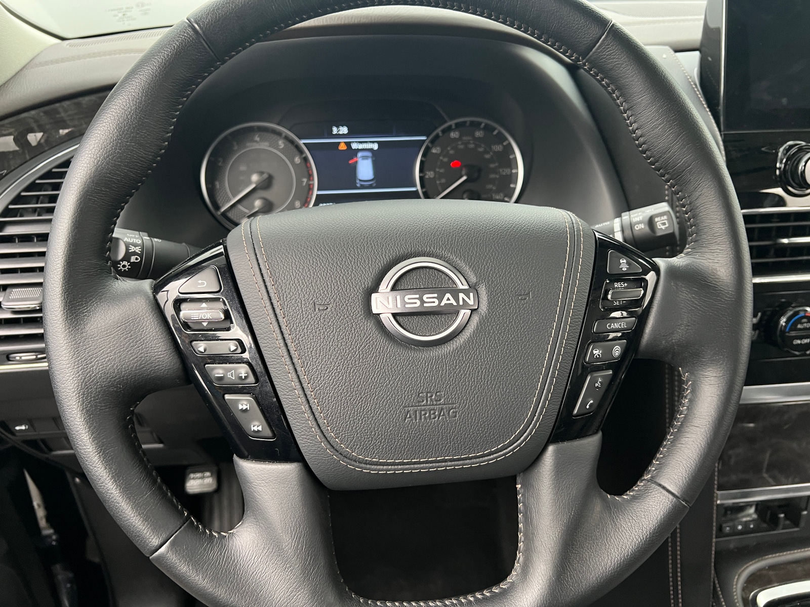 Thumbnail: 2024 Nissan Armada - 5