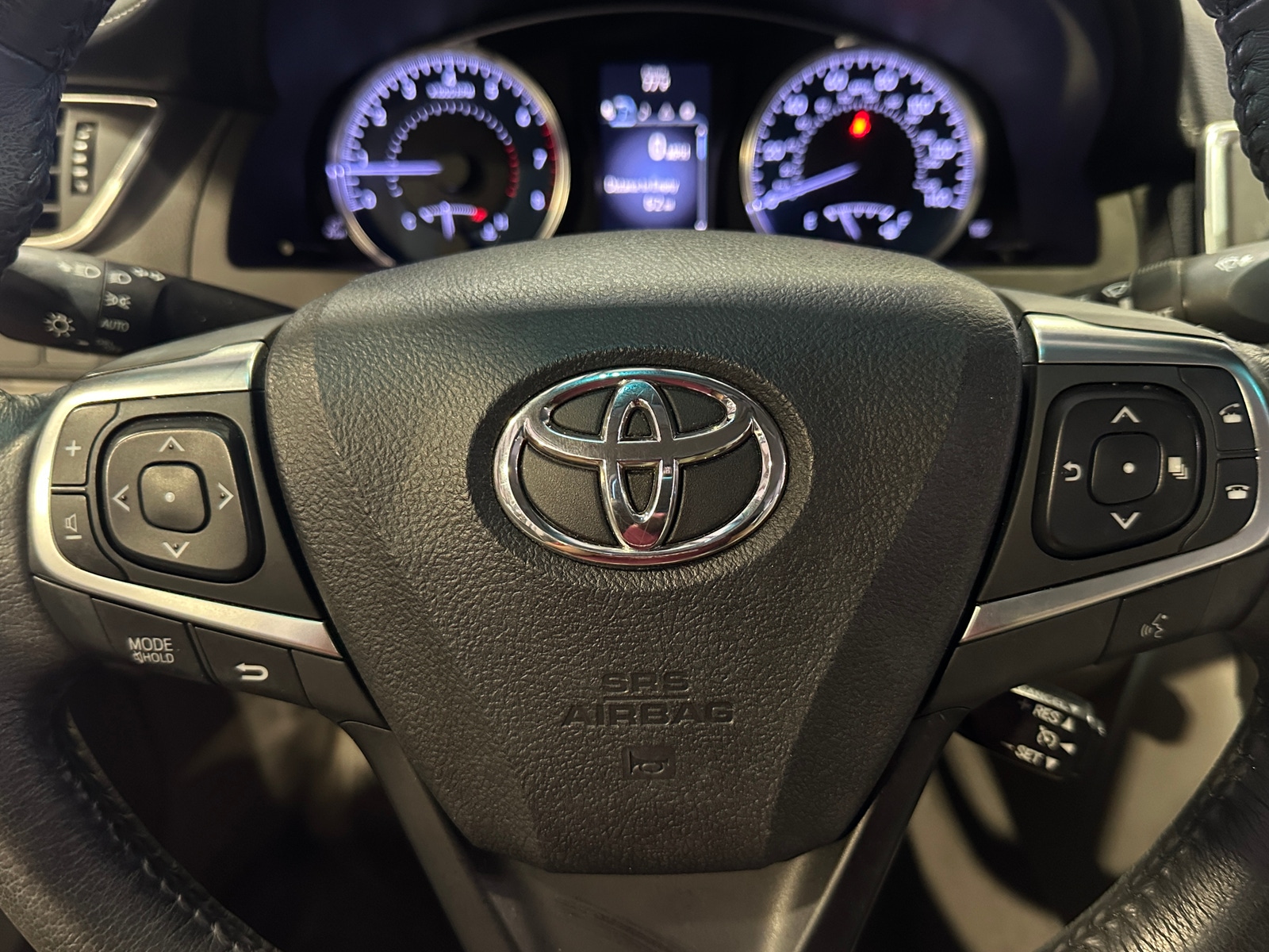 Thumbnail: 2017 Toyota Camry - 5