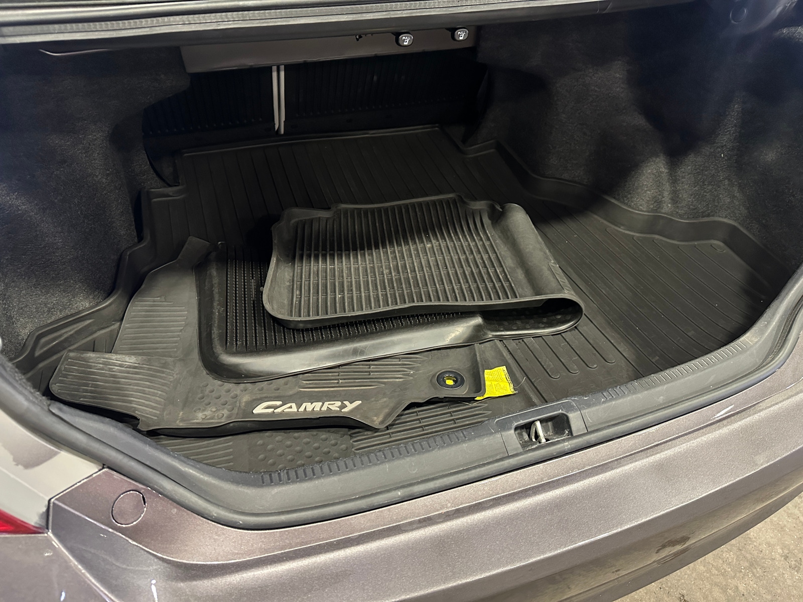 Thumbnail: 2017 Toyota Camry - 7