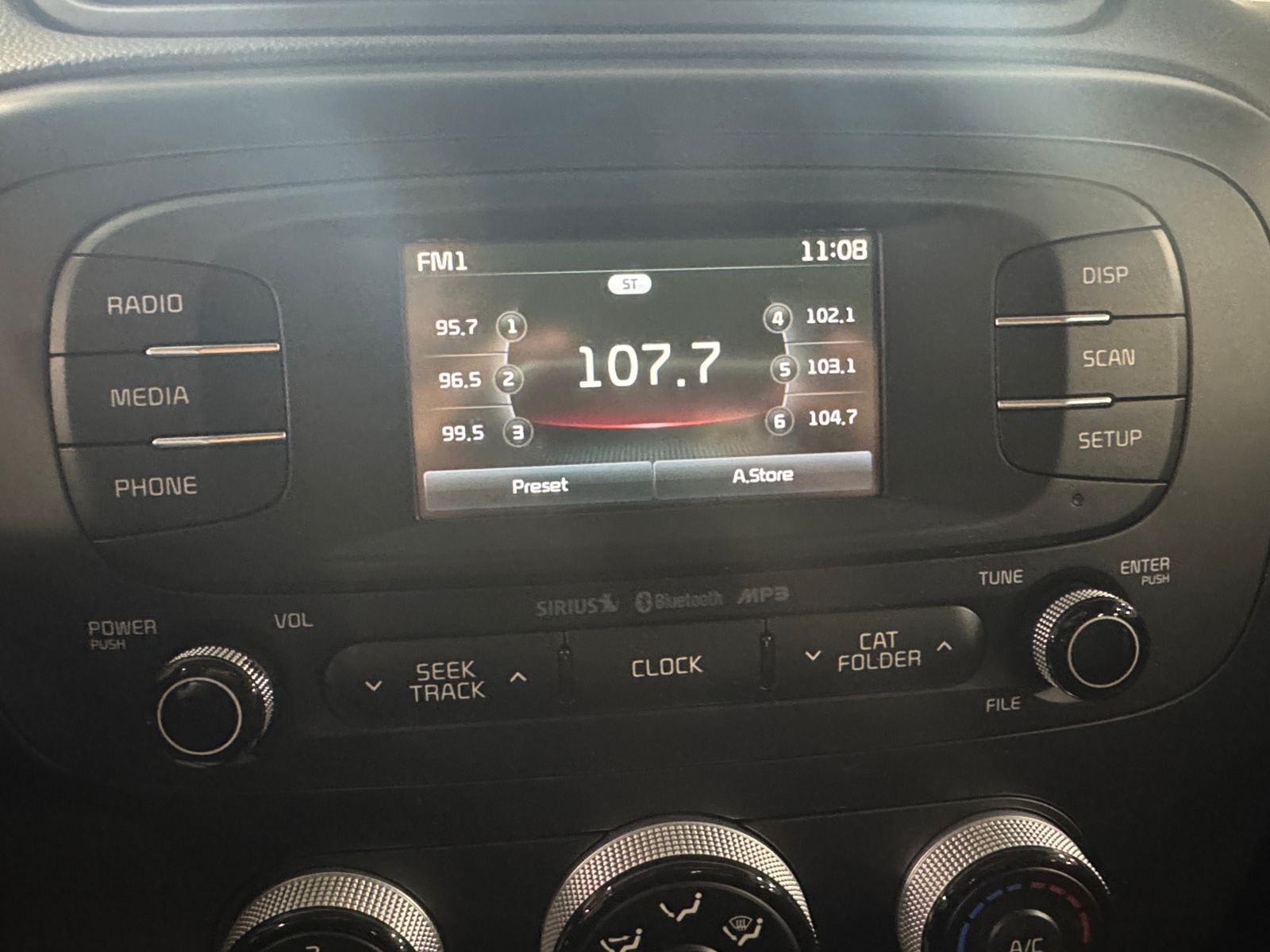 Thumbnail: 2016 Kia Soul - 4