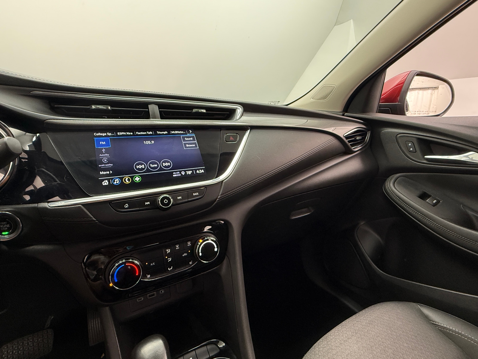 Thumbnail: 2023 Buick Encore GX - 4