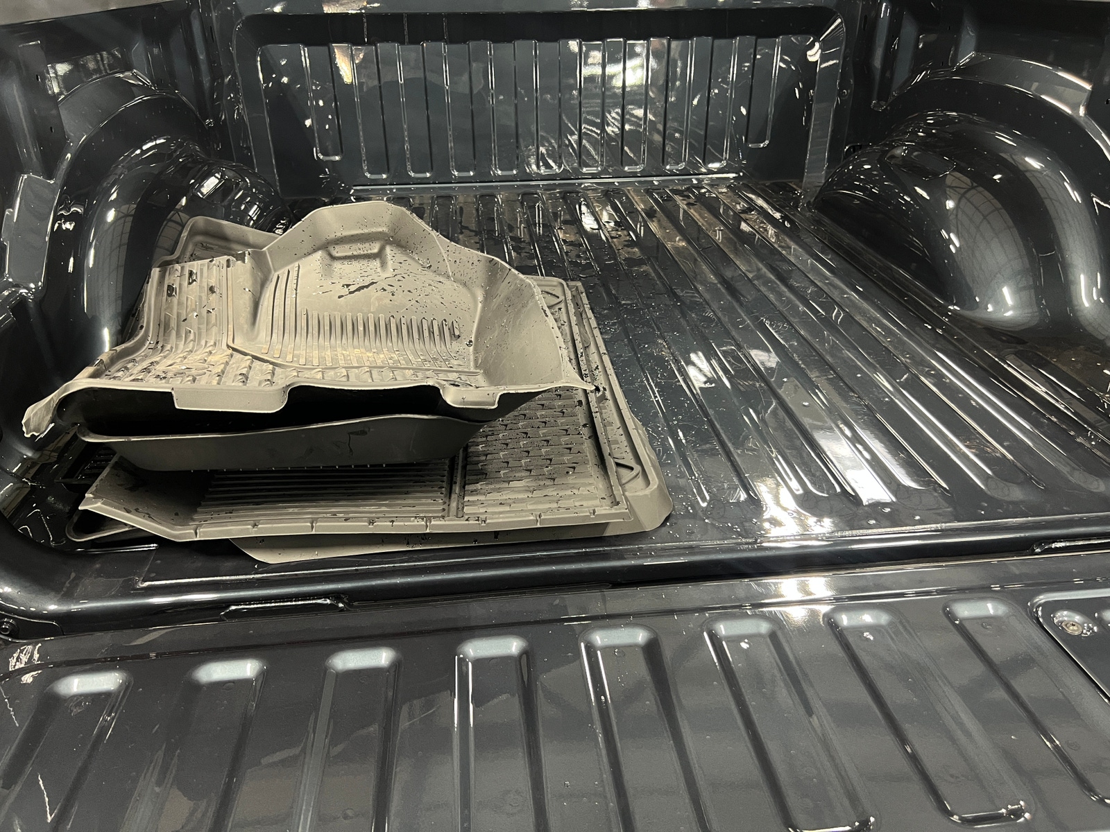 Thumbnail: 2025 RAM 1500 - 6