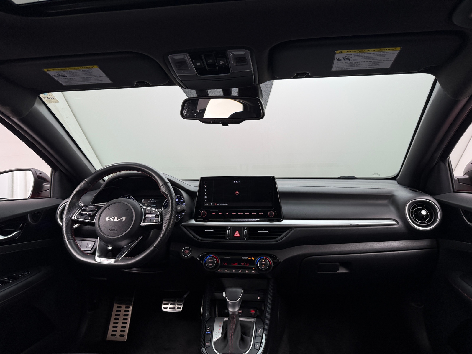 Thumbnail: 2022 Kia Forte - 3