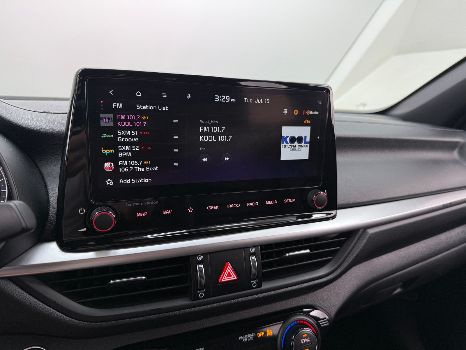 Thumbnail: 2022 Kia Forte - 4