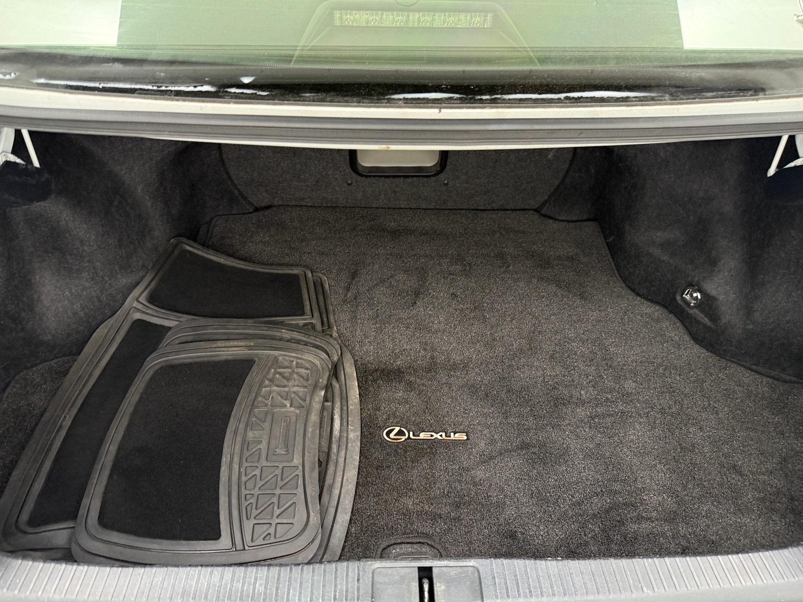 Thumbnail: 2013 Lexus ES - 6
