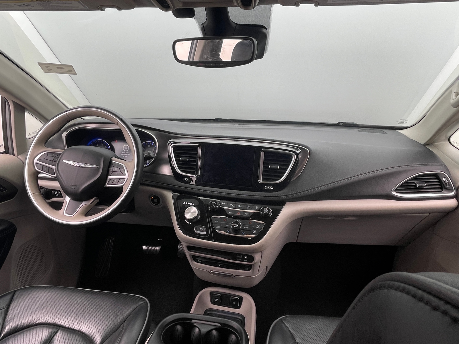 Thumbnail: 2018 Chrysler Pacifica - 2