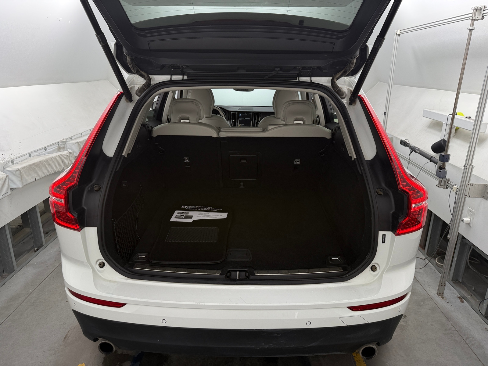 Thumbnail: 2020 Volvo XC60 - 6