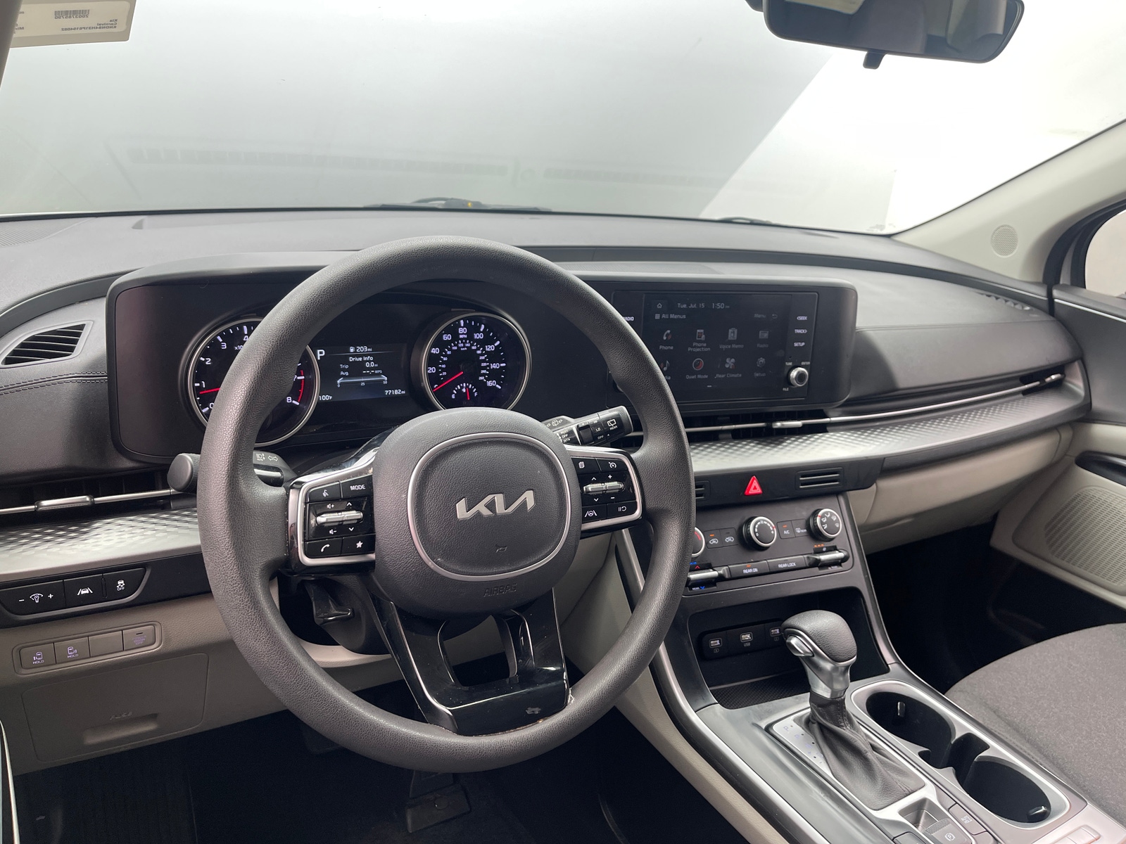 Thumbnail: 2023 Kia Carnival - 3