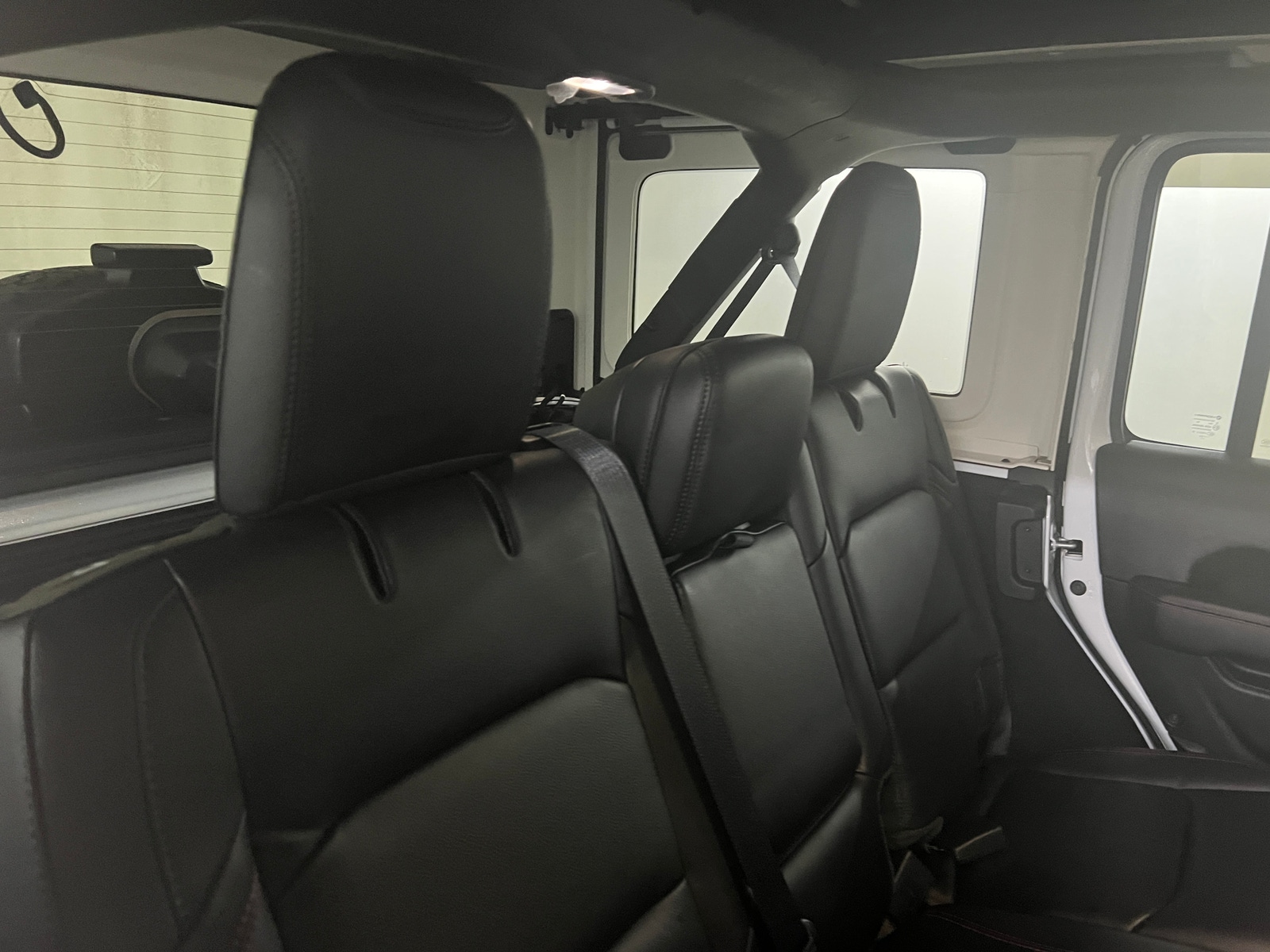 Thumbnail: 2020 Jeep Wrangler - 5