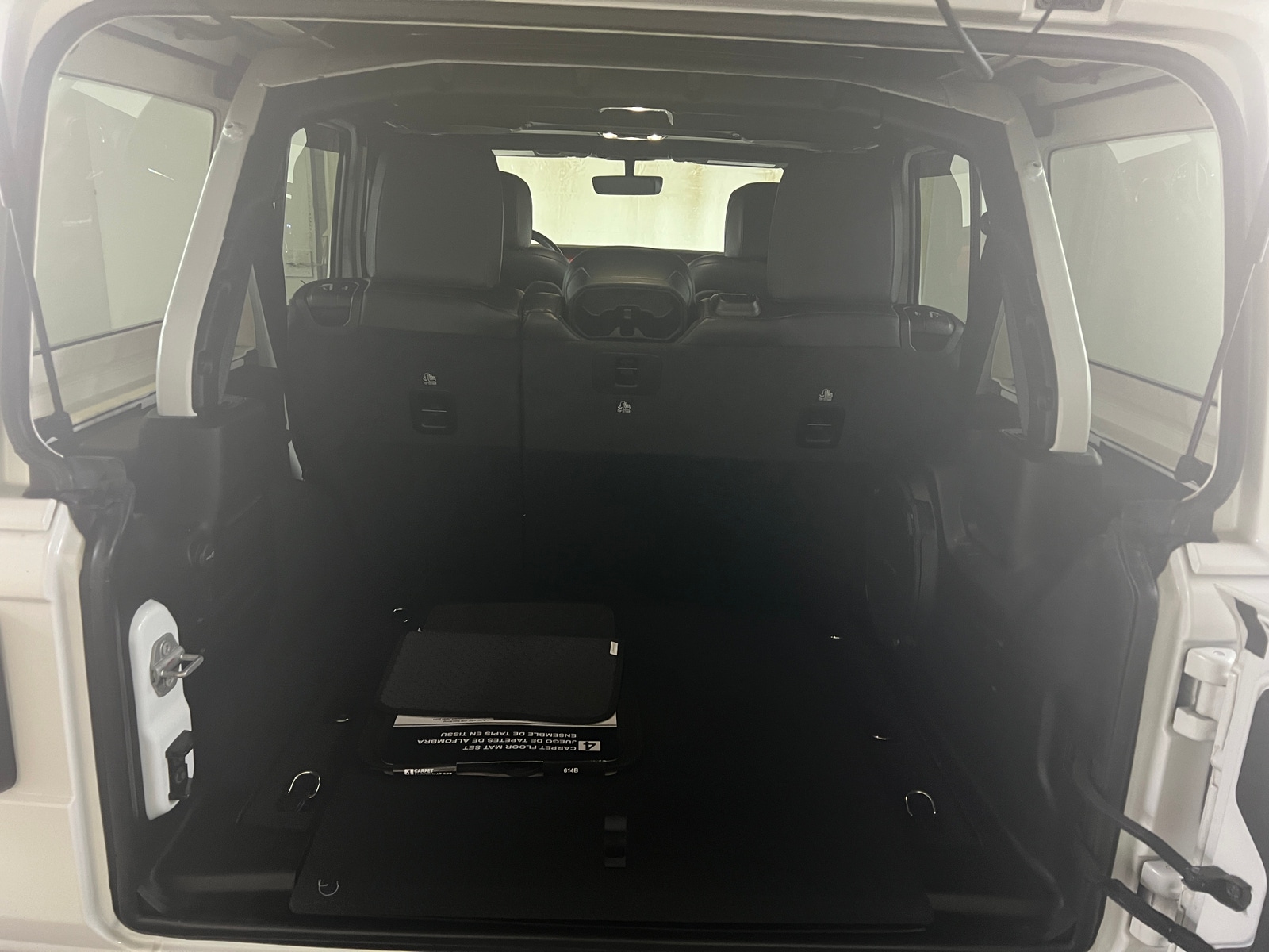 Thumbnail: 2020 Jeep Wrangler - 6