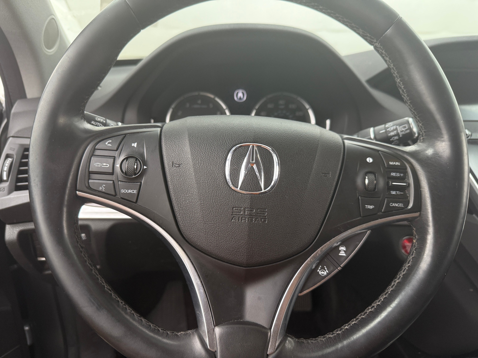 Thumbnail: 2017 Acura MDX - 4