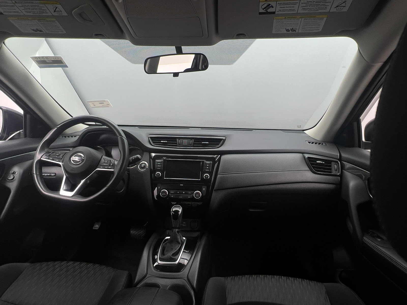 Thumbnail: 2018 Nissan Rogue - 3